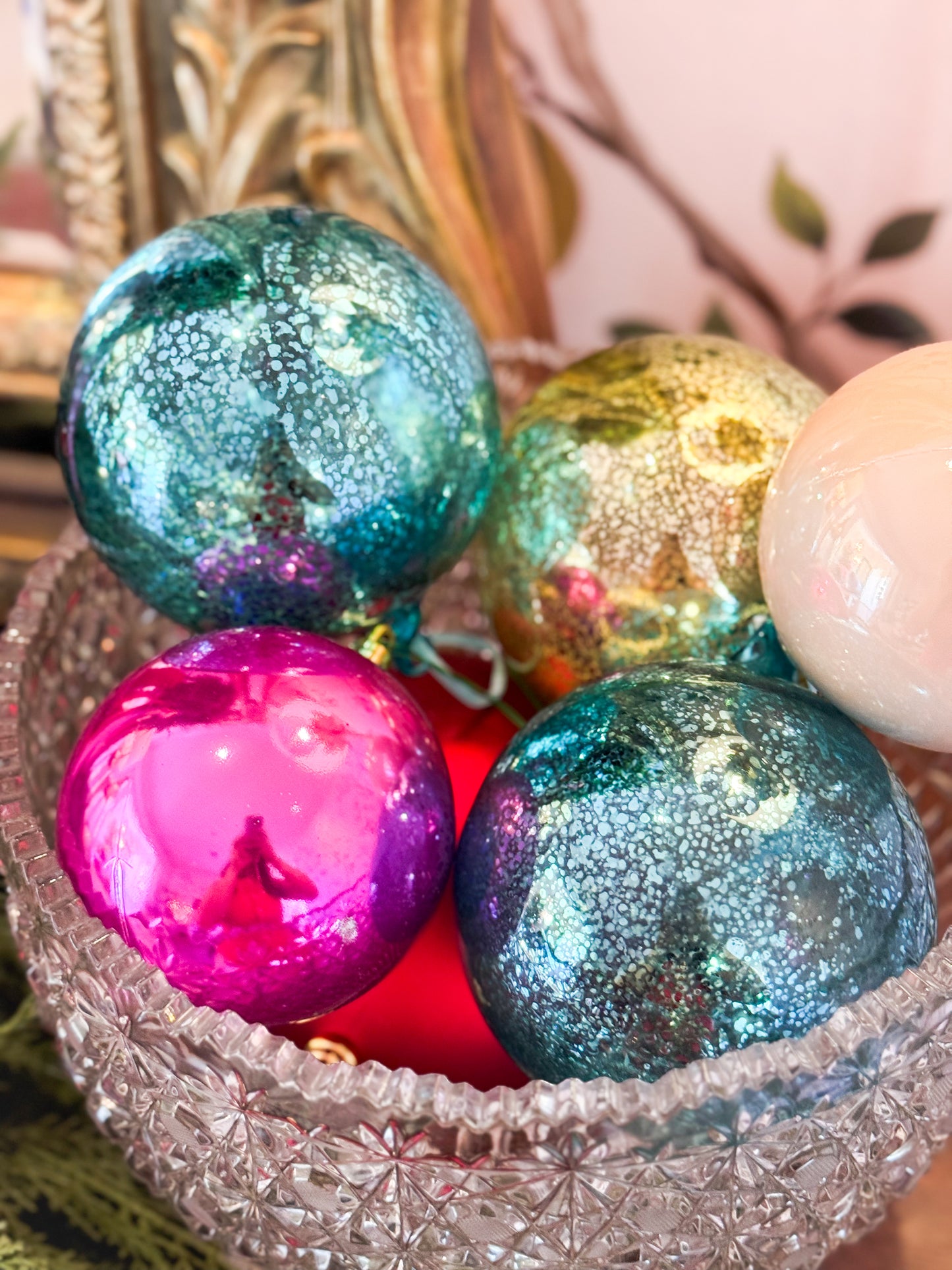 The Joyeux Noel Christmas Ornament Box