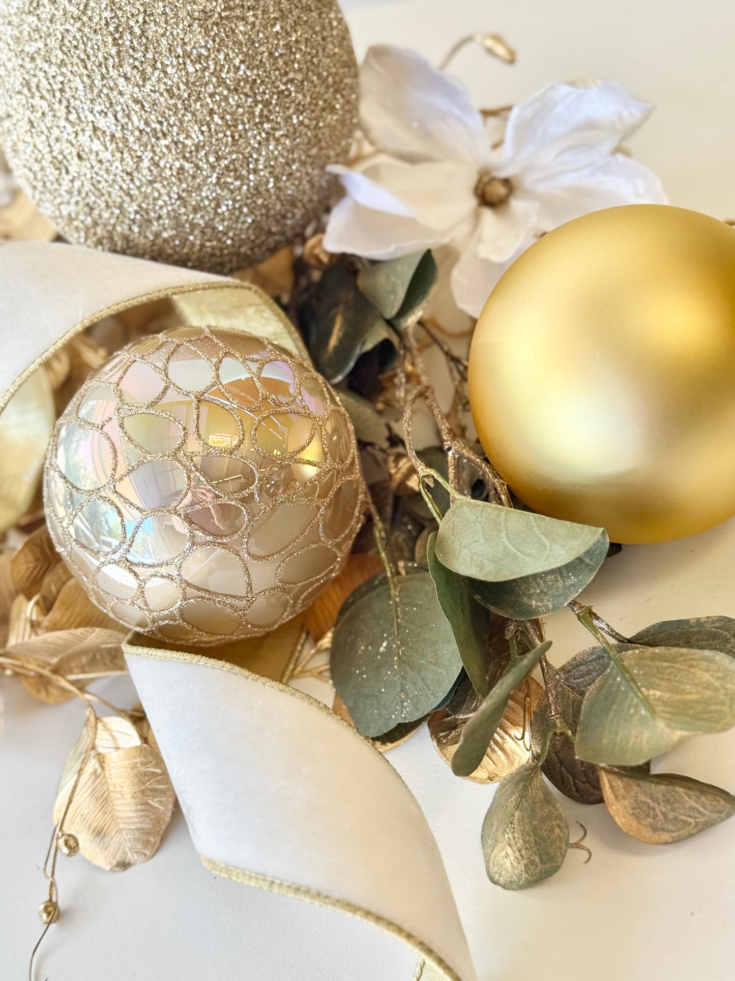 Golden Hour Christmas Tree Petite Box