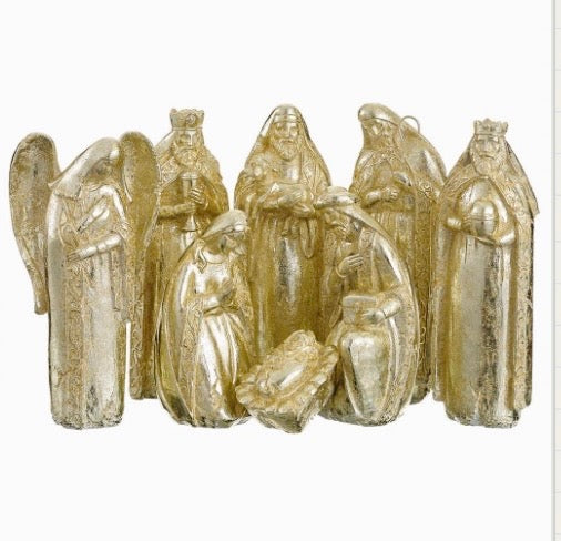 8 piece nativity set, Gold