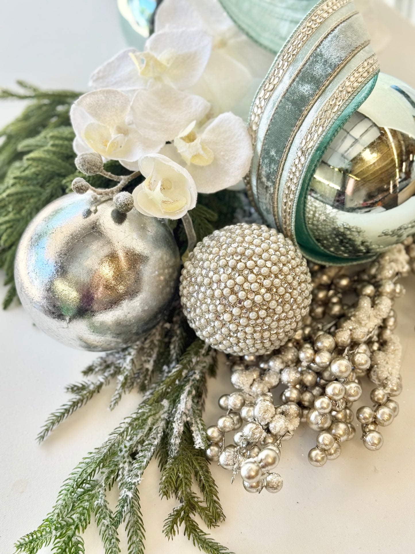 Pearls & Pine Christmas Tree Petite Box