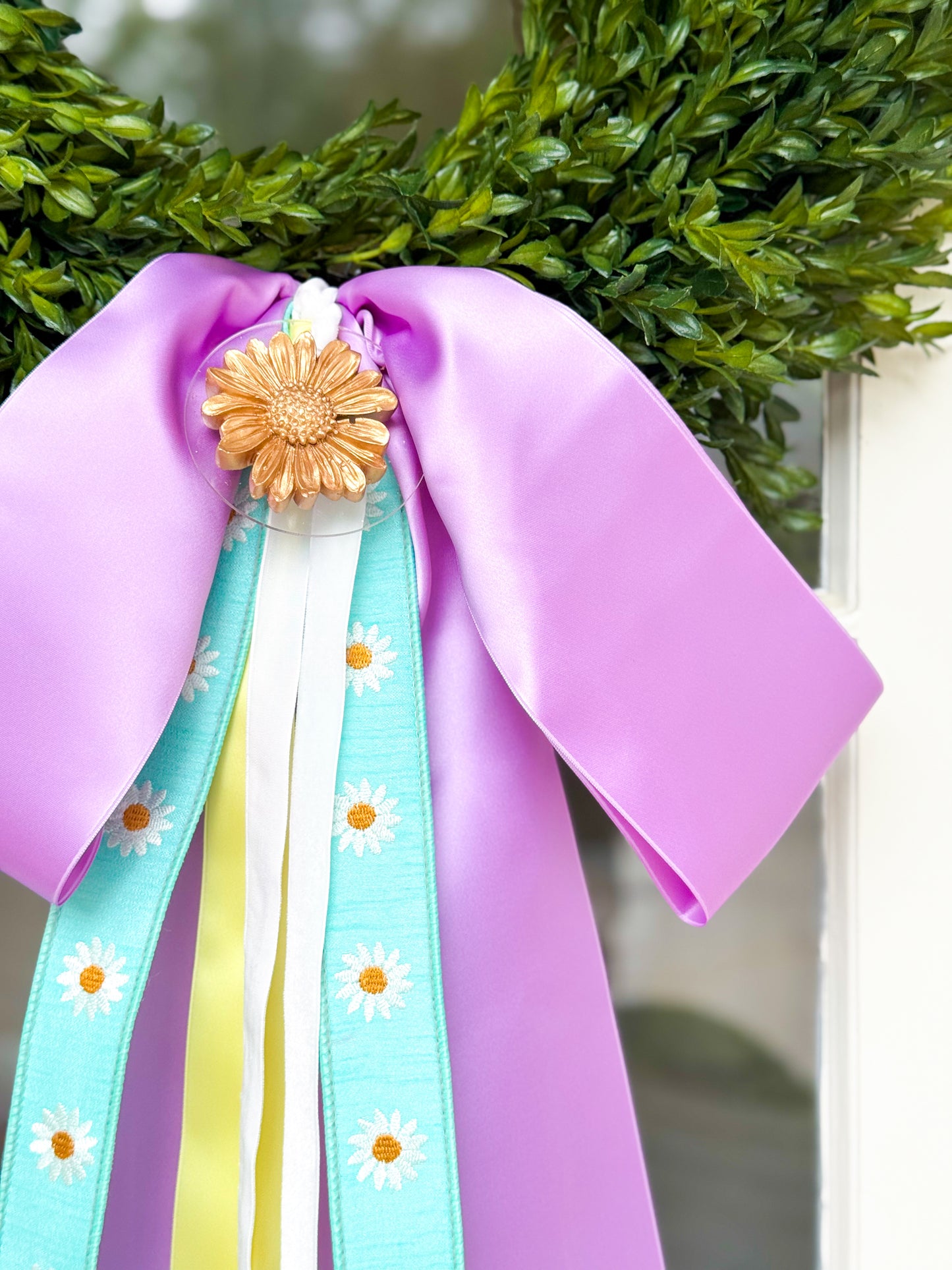 The Darling Daisy Wreath Collection