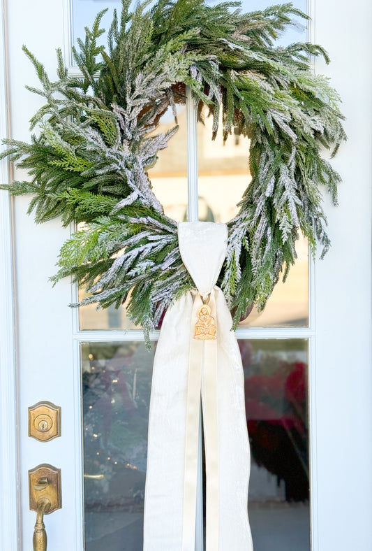 Emmanuel Wreath And Sash With Madonna And Child Ornament No