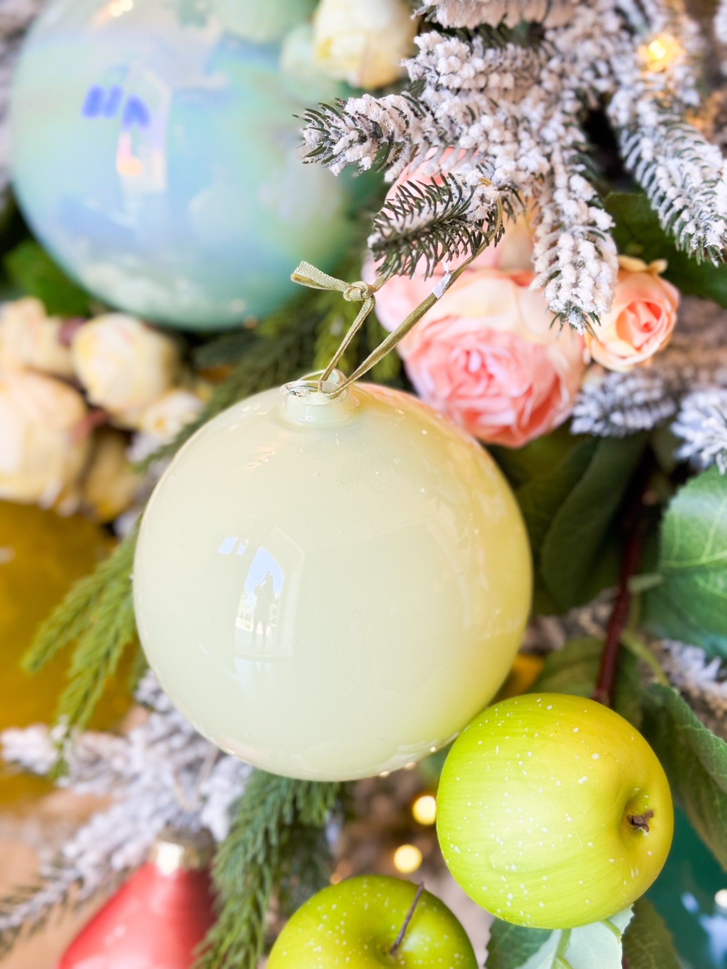 The Garden Noel Christmas Ornament Box