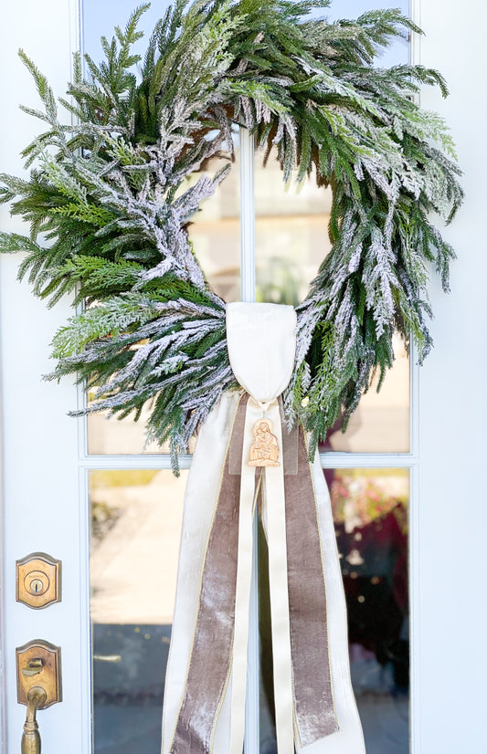 Emmanuel Wreath And Sash With Madonna And Child Ornament