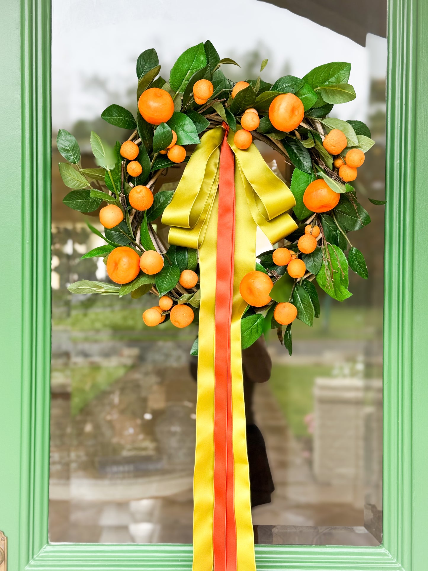 Classic Clementine Wreath And Bow