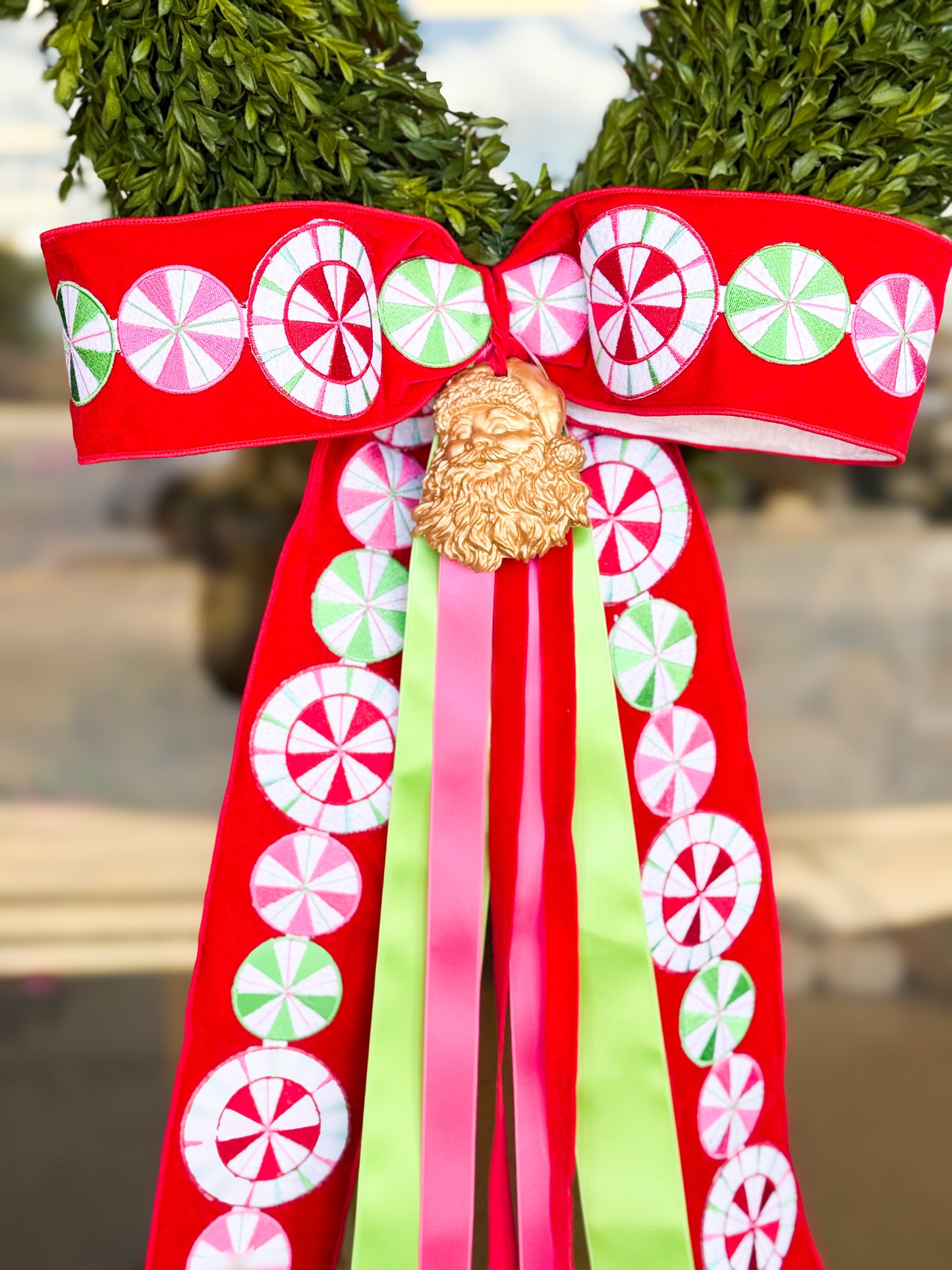 Candy Cane Lane Tealeaf Wreath