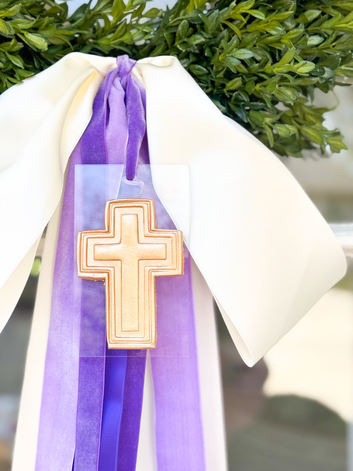 White And Lavender Grace Tea Leaf Wreath