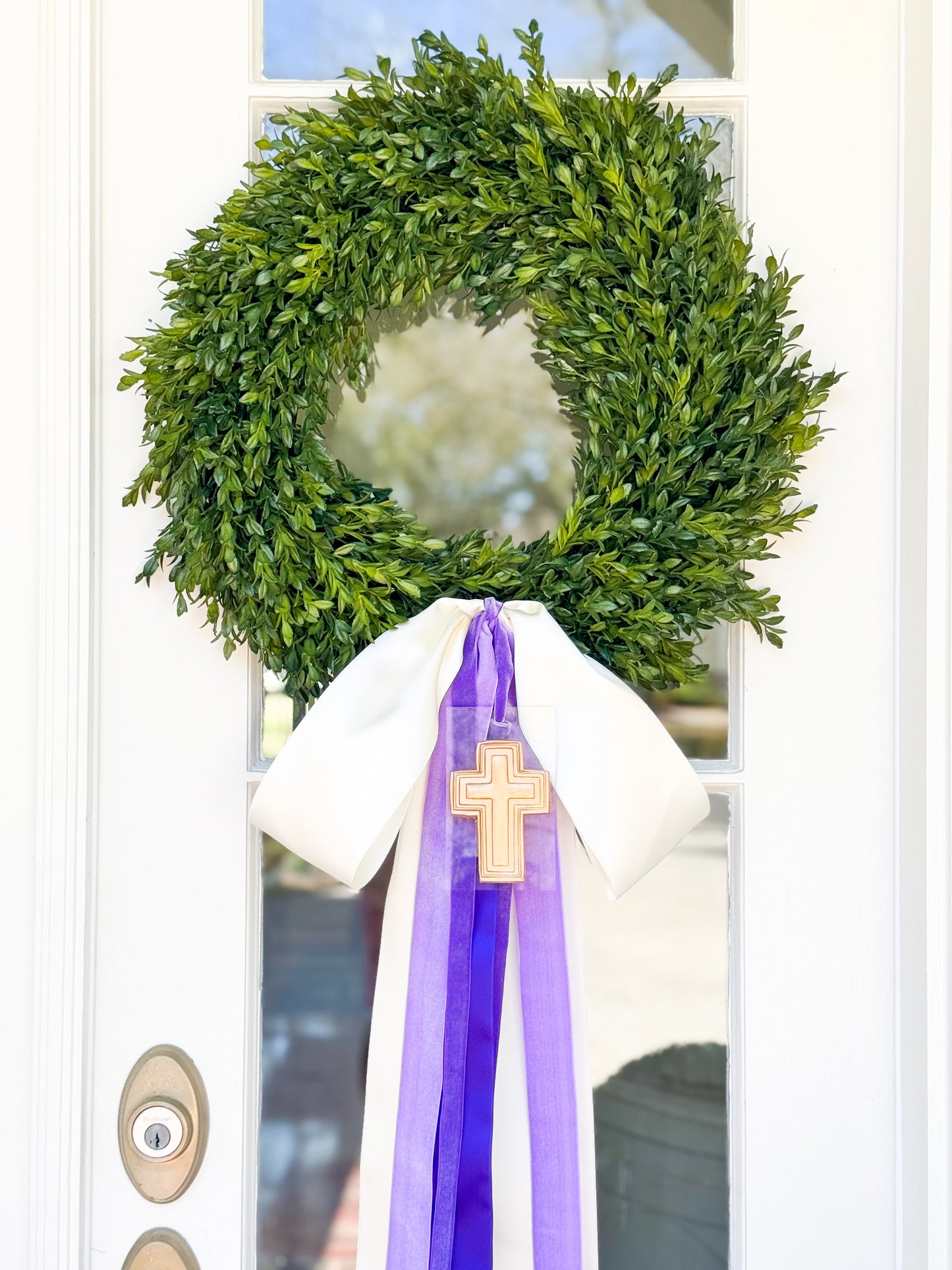 White And Lavender Grace Tea Leaf Wreath