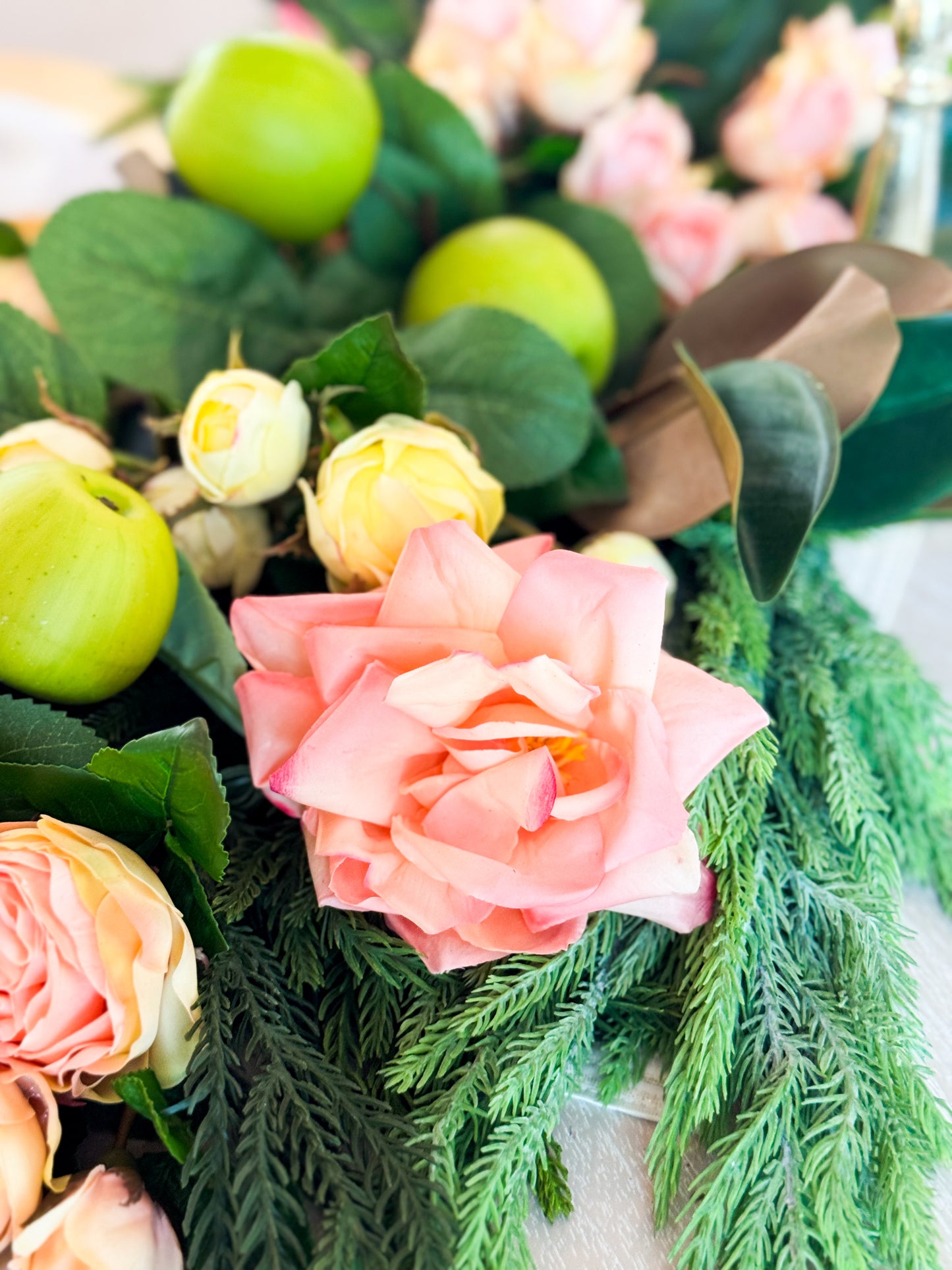 The Garden Noel Christmas Tablescape Box
