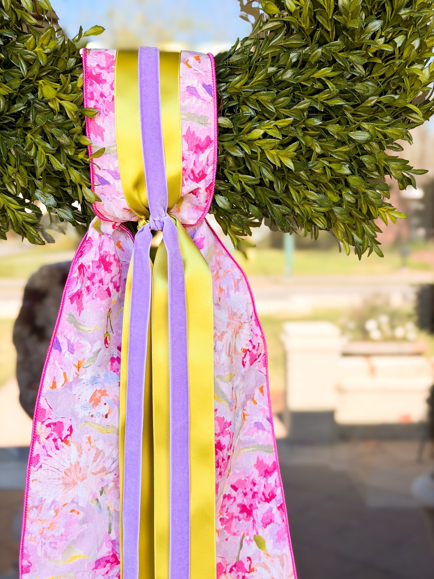 Château Lilac Garden Tea Leaf Wreath