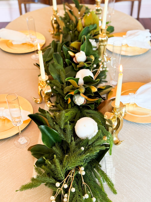 Versailles Noel Tablescape Box