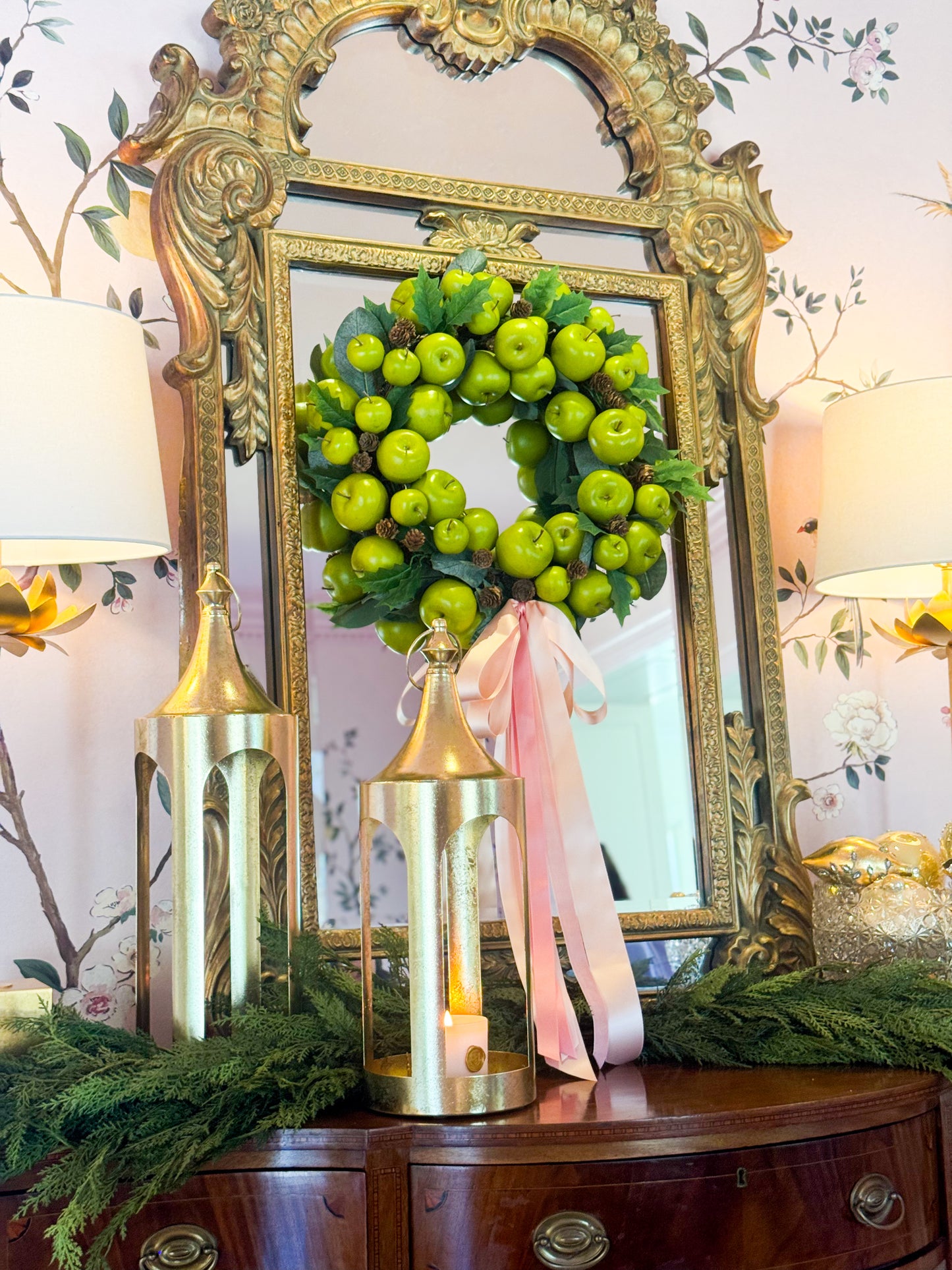 The Garden Noel Apple Christmas Wreath