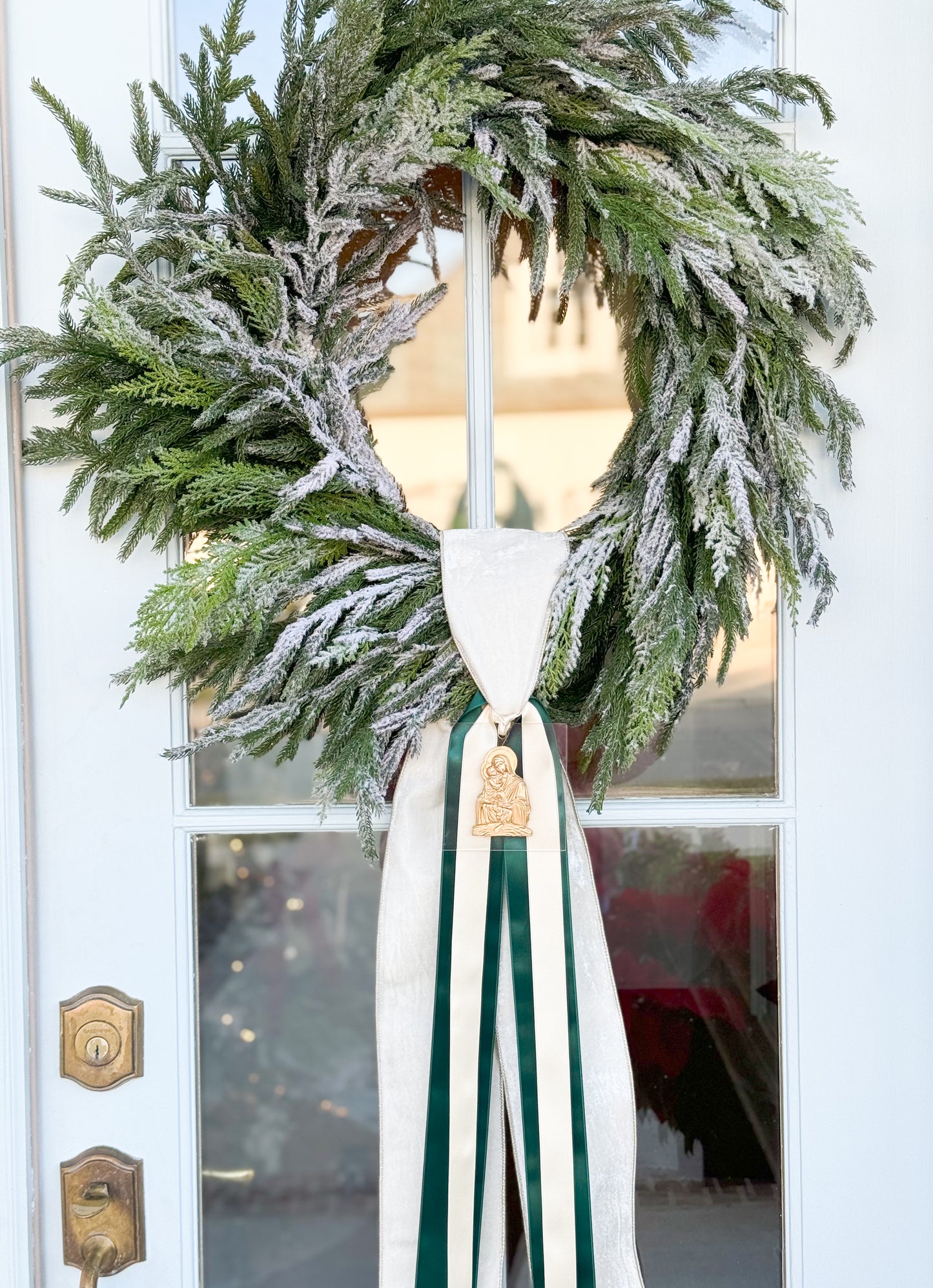 Emmanuel Wreath And Sash With Madonna And Child Ornament