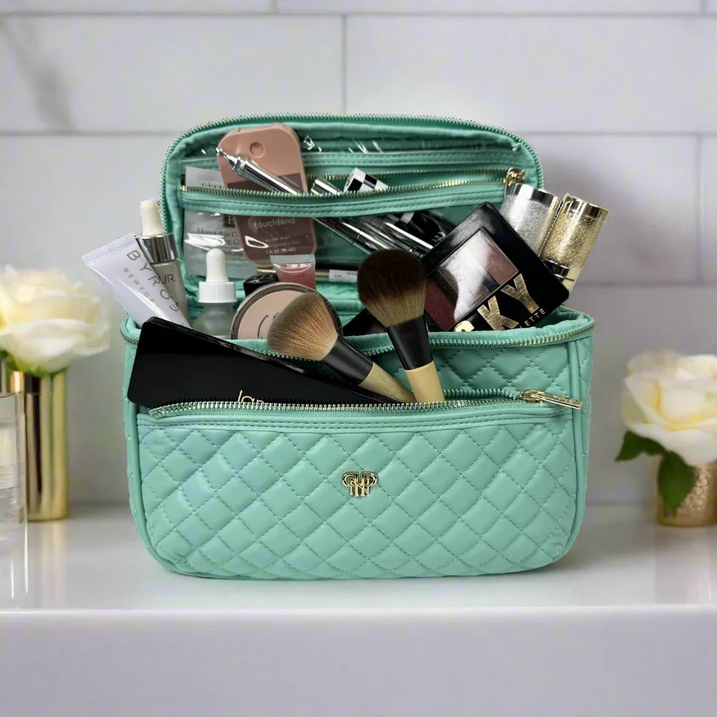 Classic Train Case - Turquoise Quartz