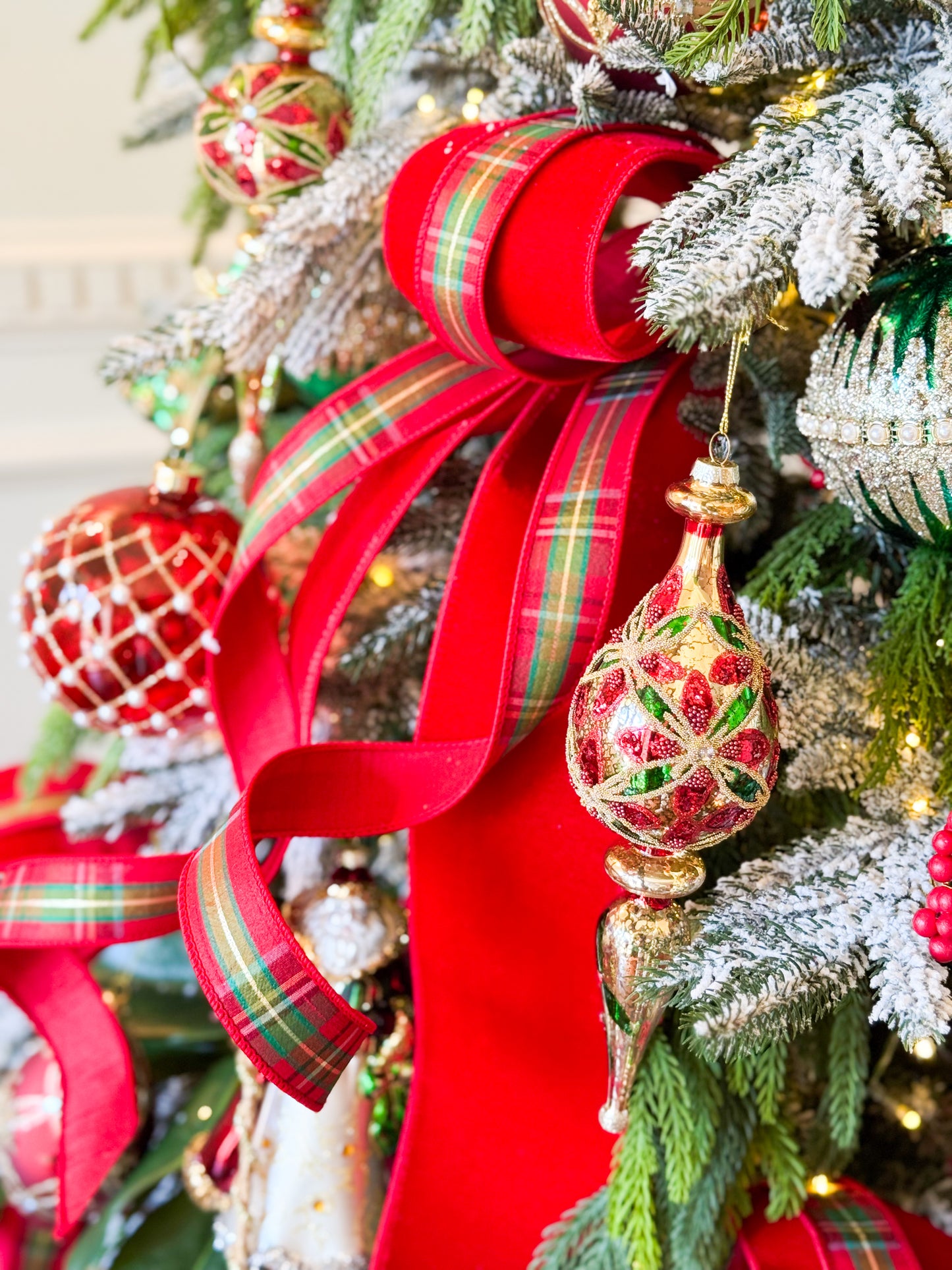 Fete Noel Christmas Ribbon Box