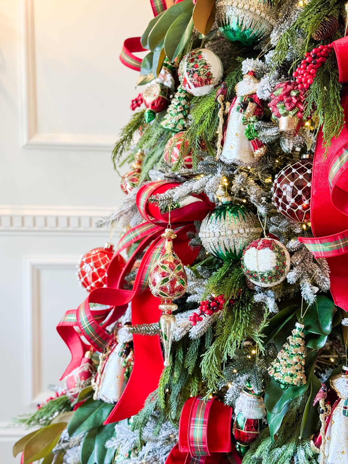 The Fete Noel Christmas Tree Blanc Box