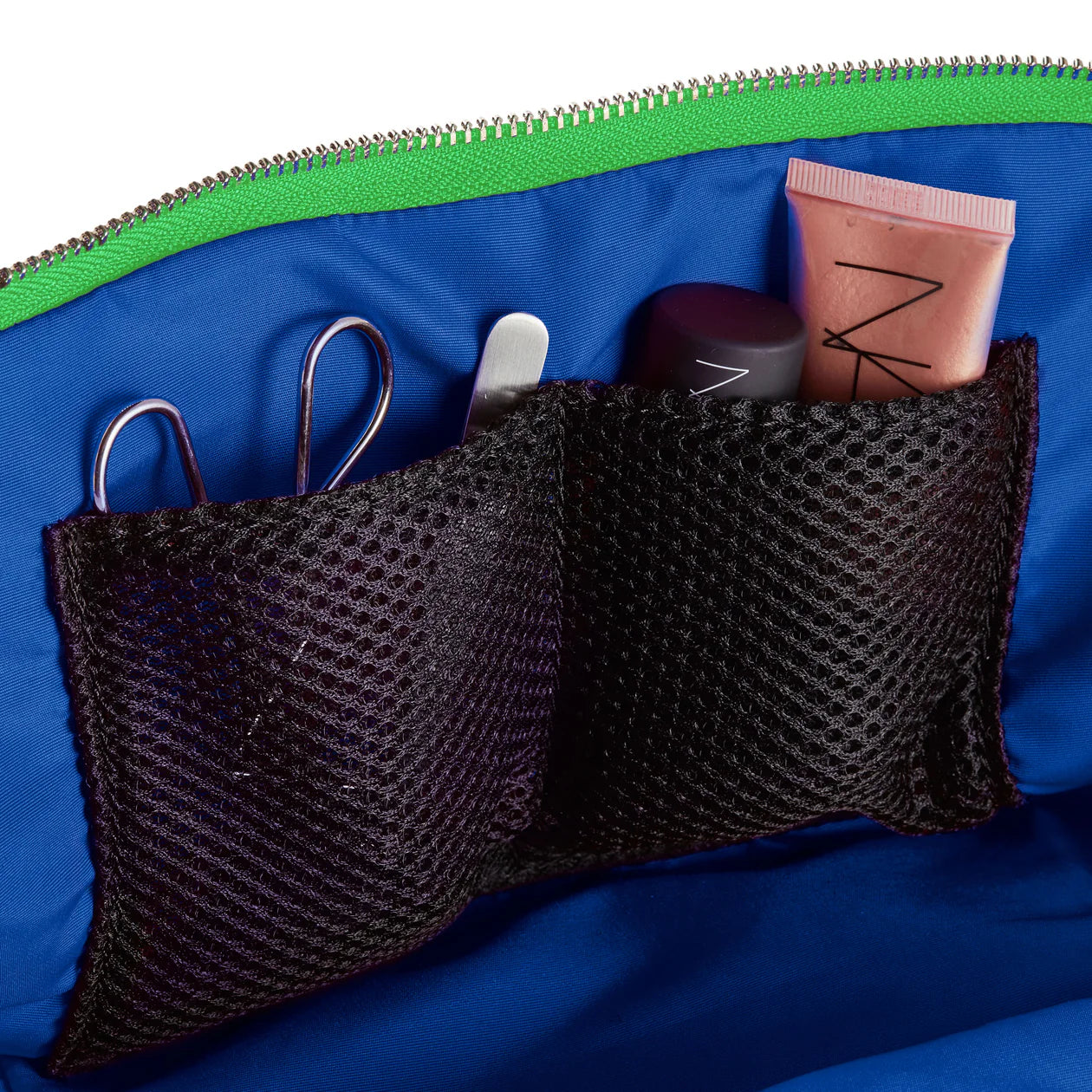 KUSSHI Nylon Vacationer Bag