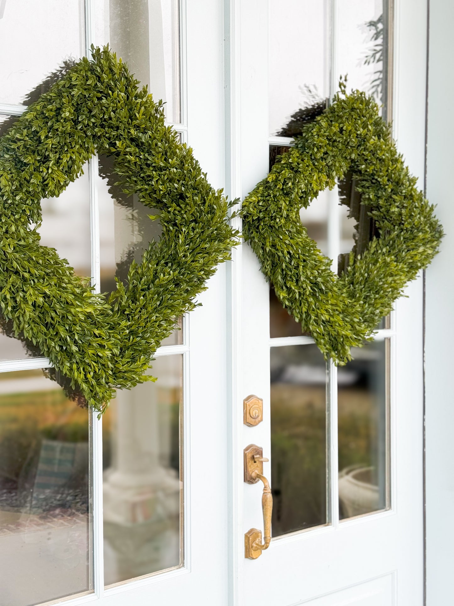 Square Tealeaf Wreath