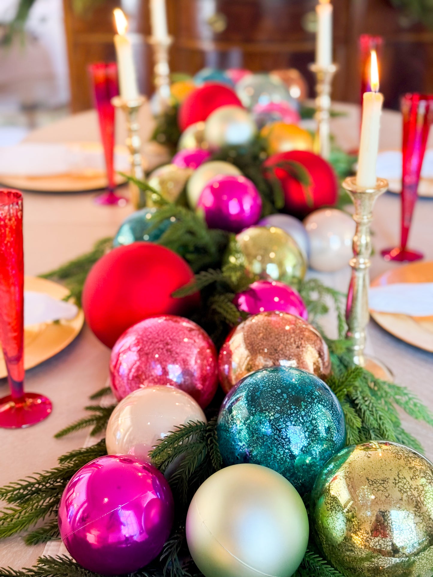 The Joyeux Noel Christmas Tablescape Box