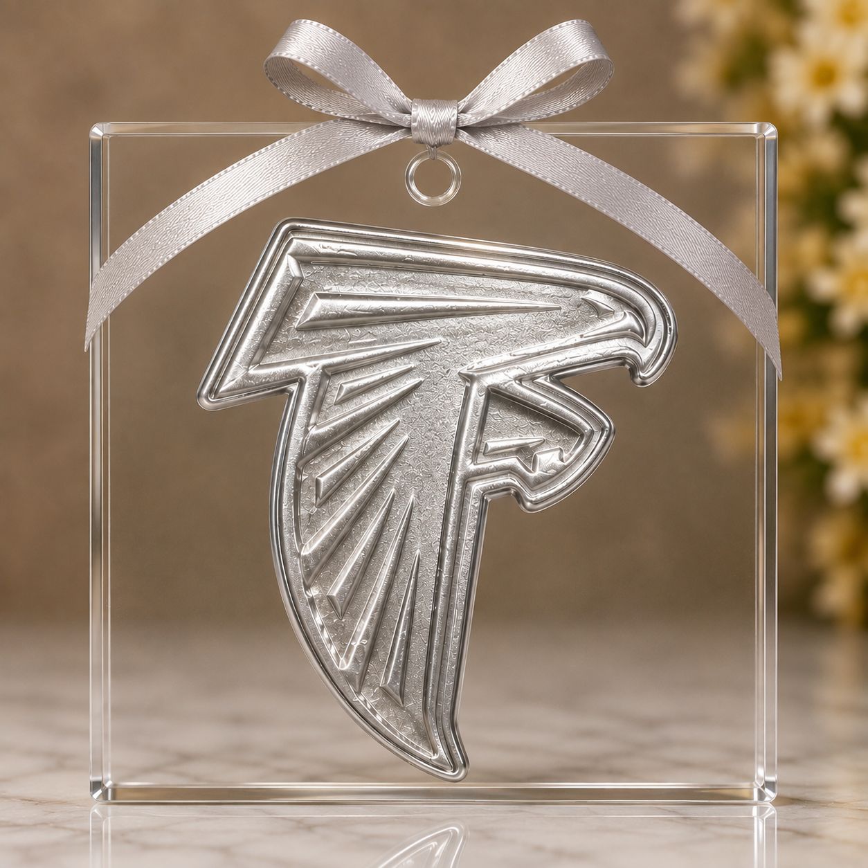 Falcon Wreath Oranment