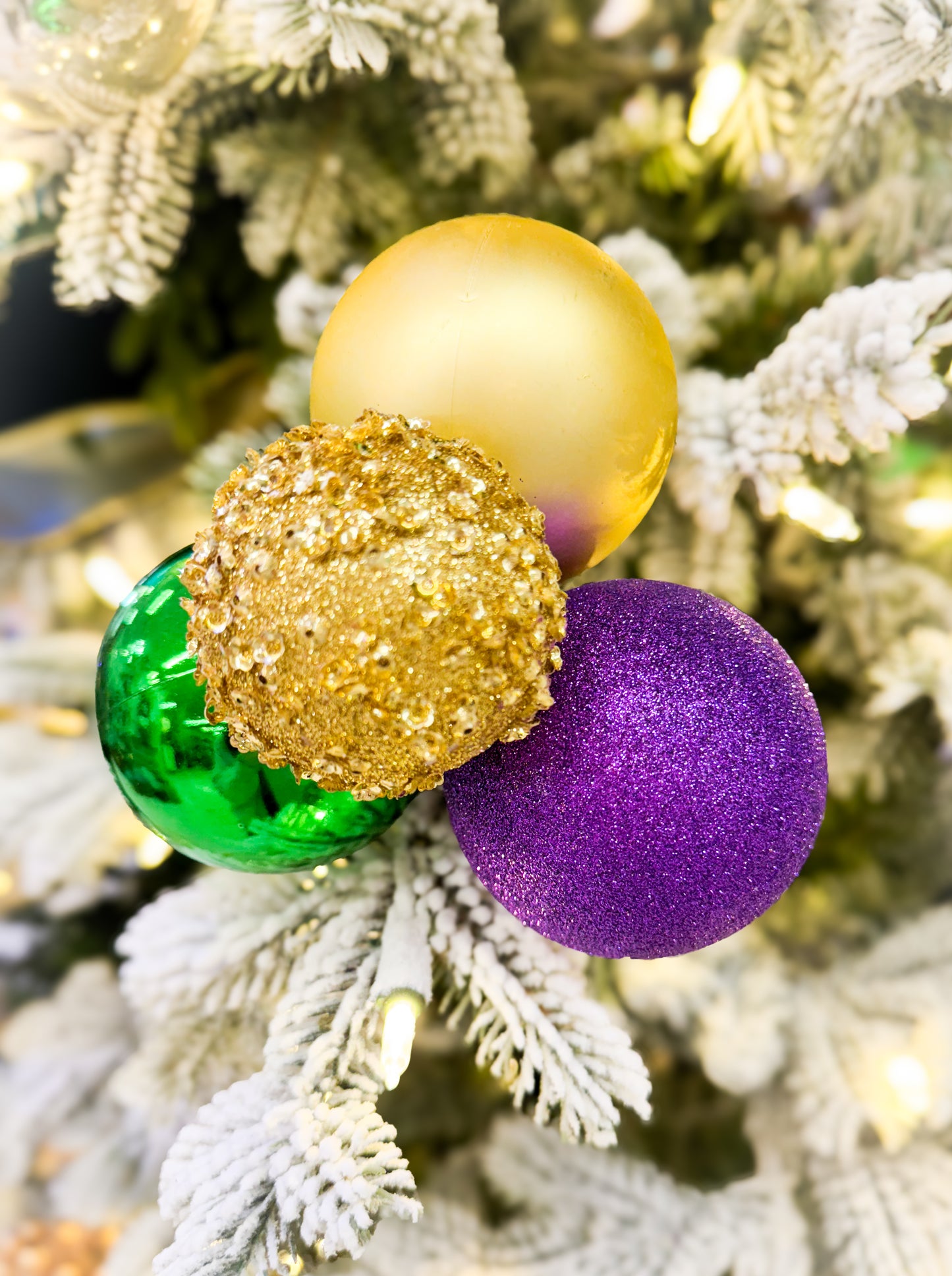 Mardi Gras Ornament Pick