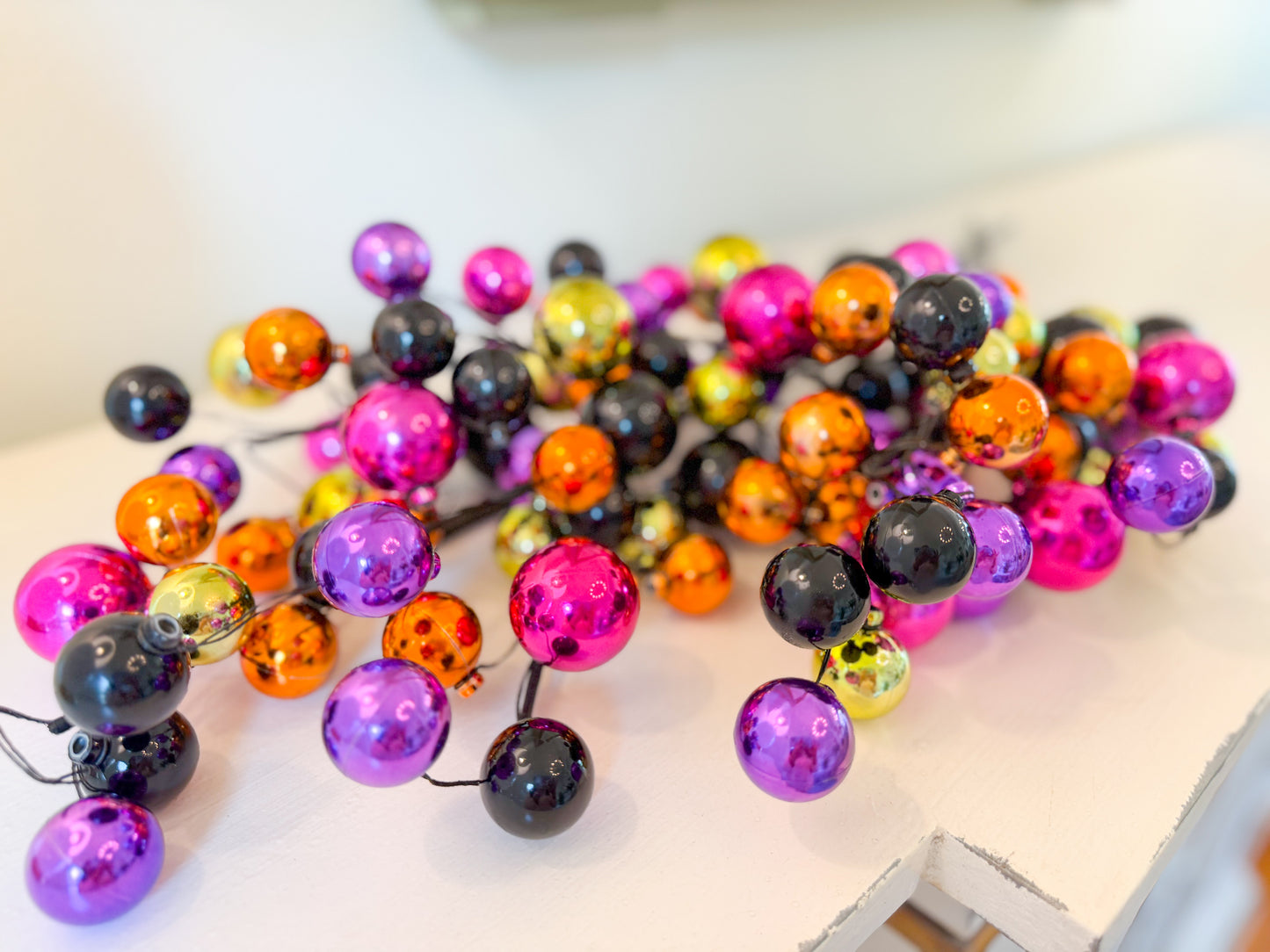 Set of 4 Halloween Ornament Ball Sprays ππ€ππ©·