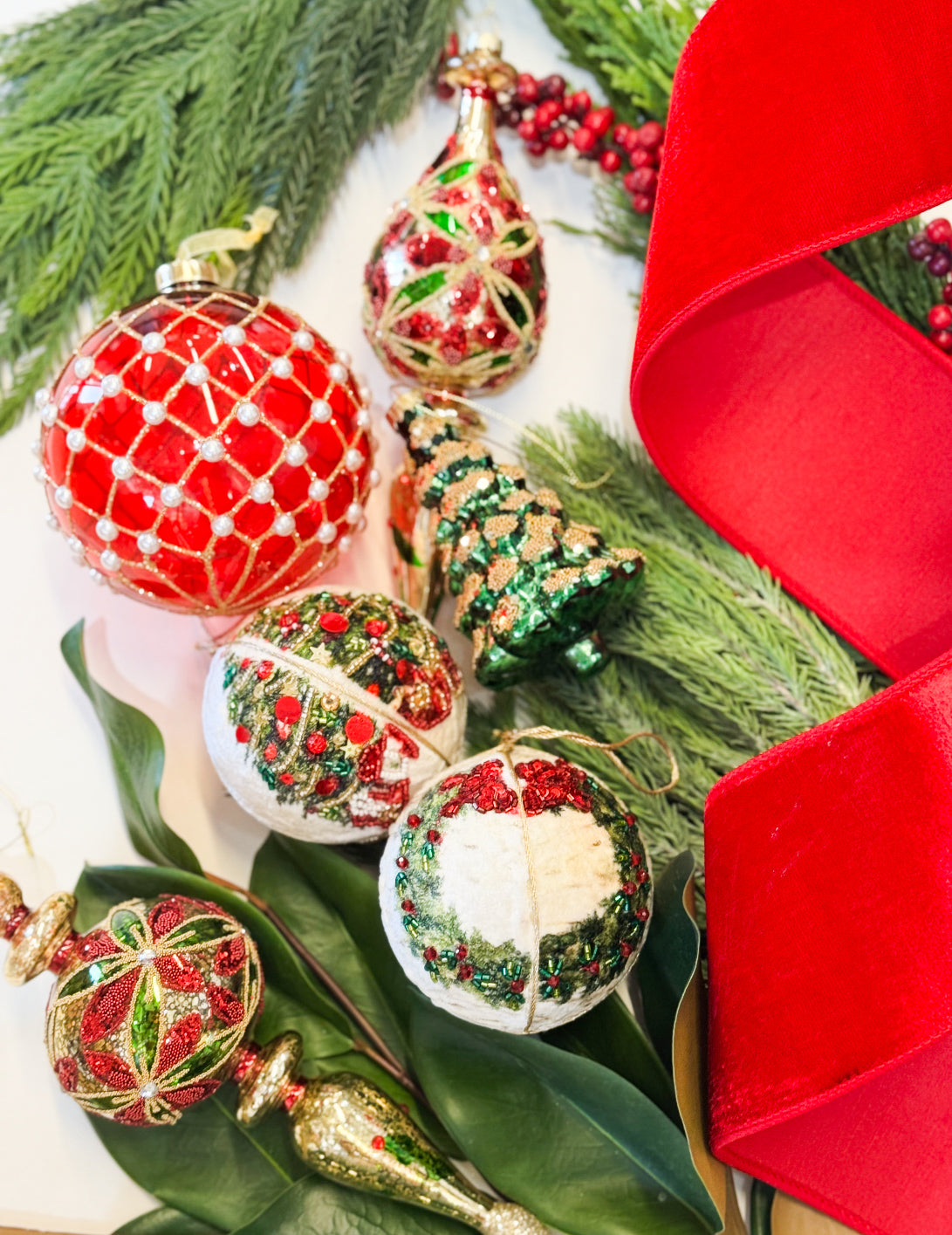 The Fete Noel Christmas Tree Blanc Box