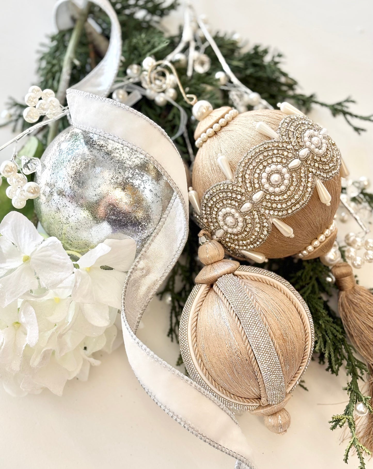 Champagne Chalet Christmas Tree Petite Box
