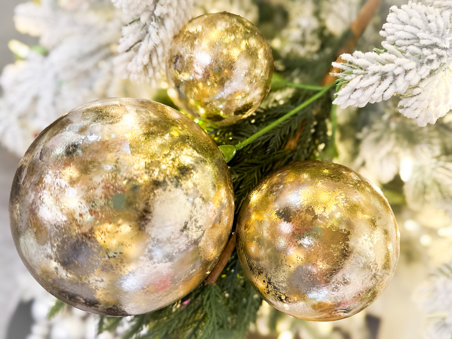 Gilded Mercury Trio Pick