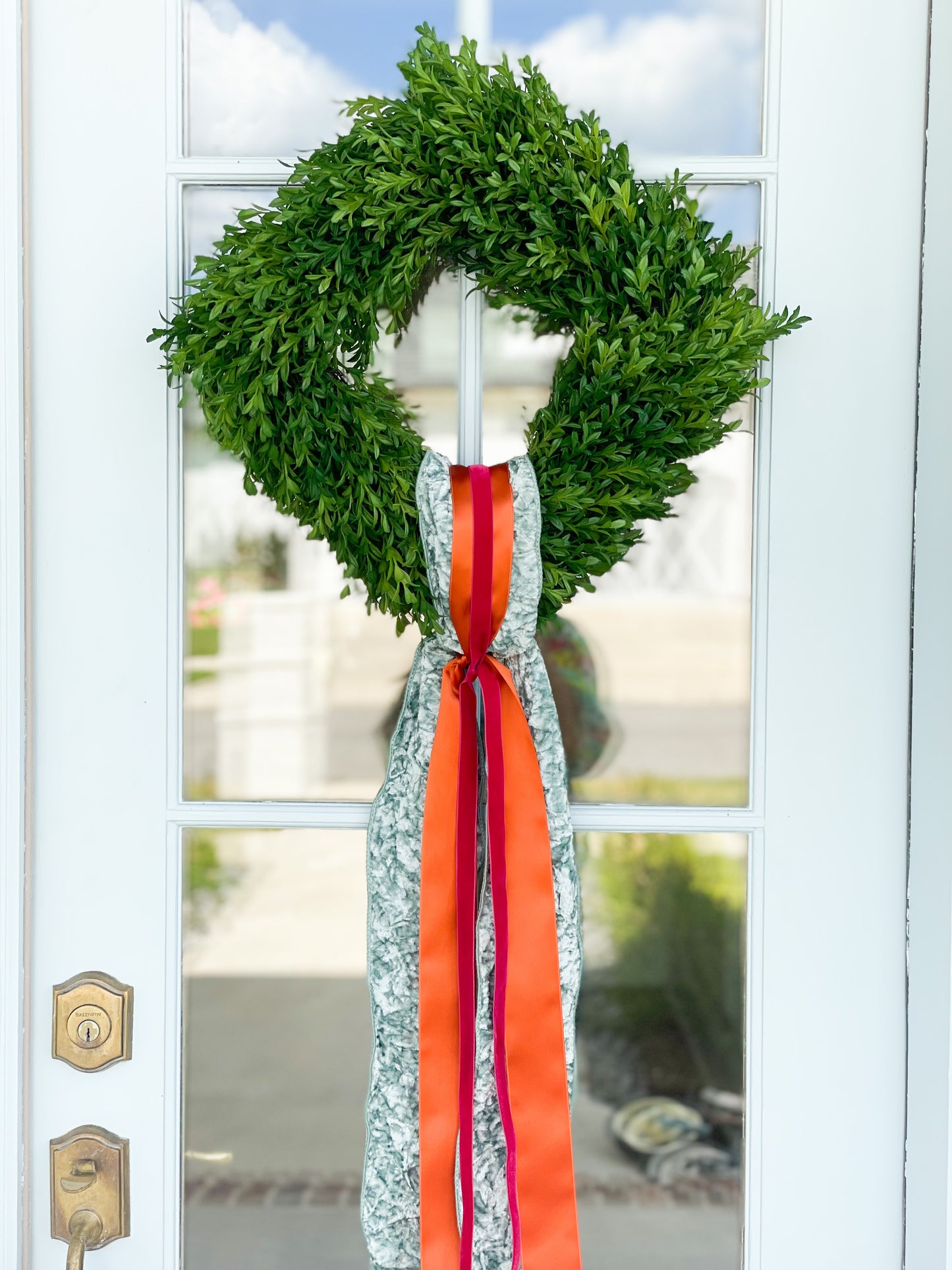 The Grateful Layered Sash And Tea Leaf Wreath