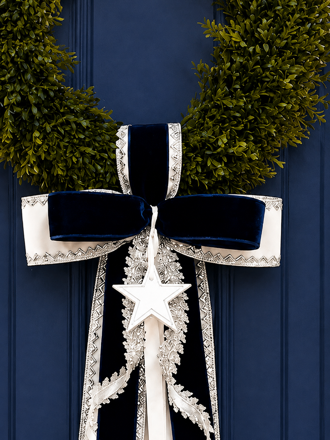 Lone Star Society Tea Leaf Wreath