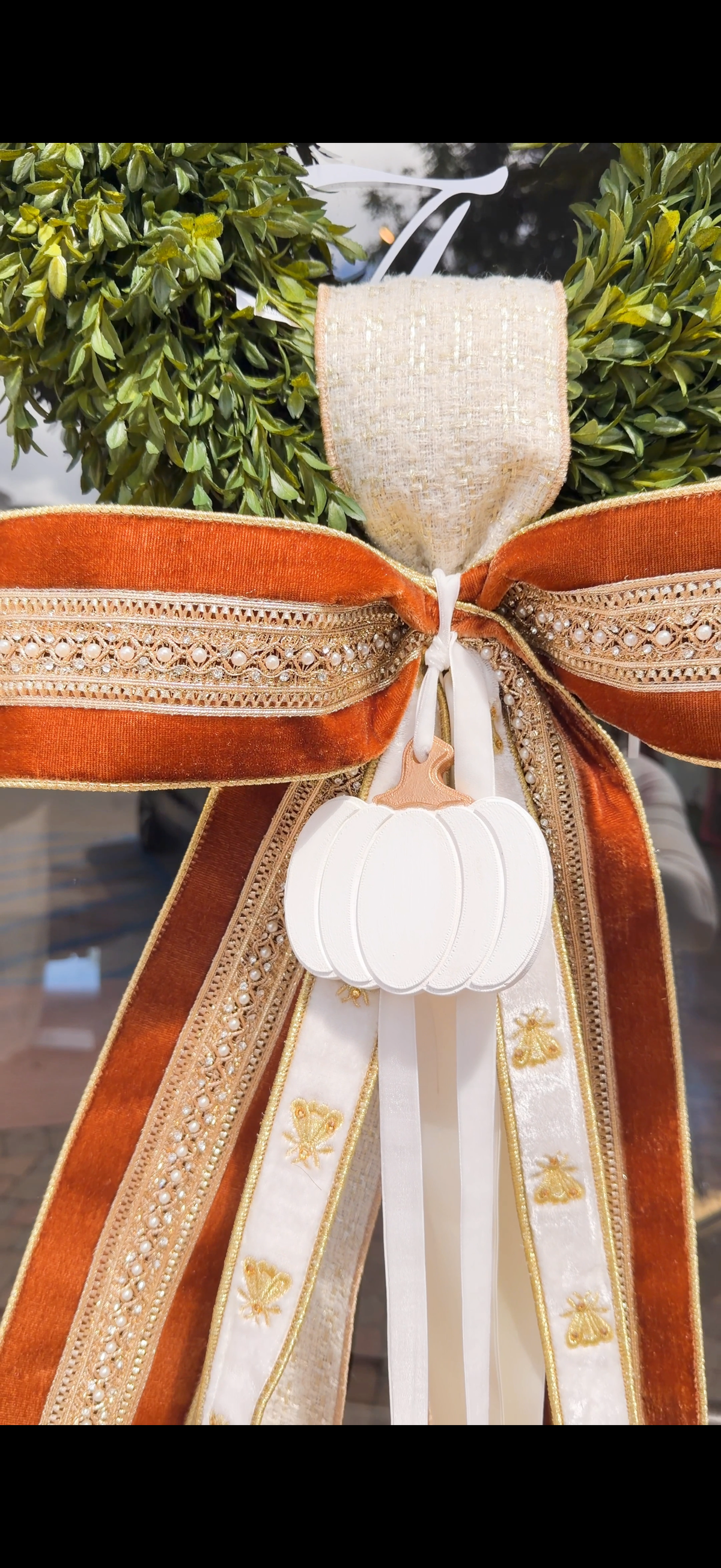 The Amor Fall Tea Leaf Wreath