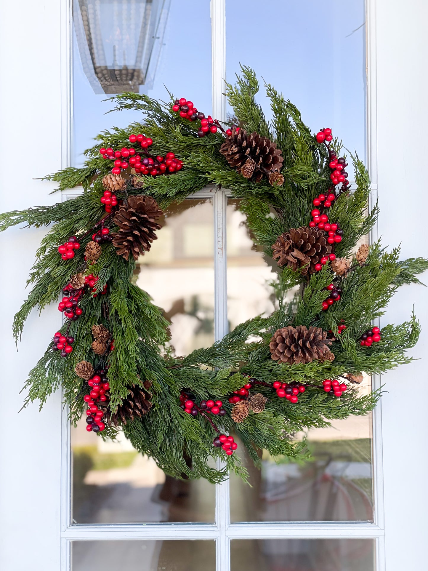 Cedar Berry Pinecone Wreath