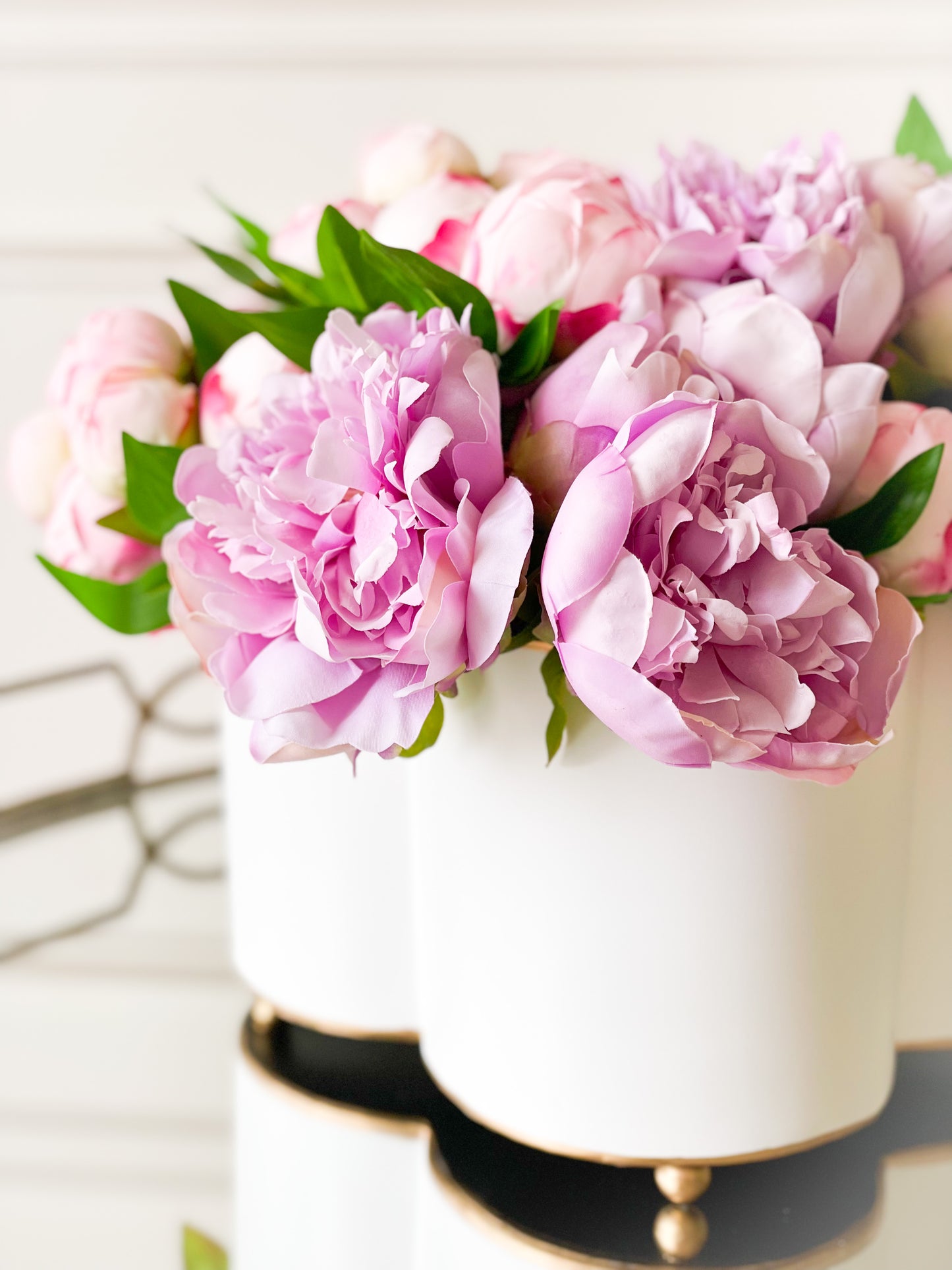 White Clover Cachepot