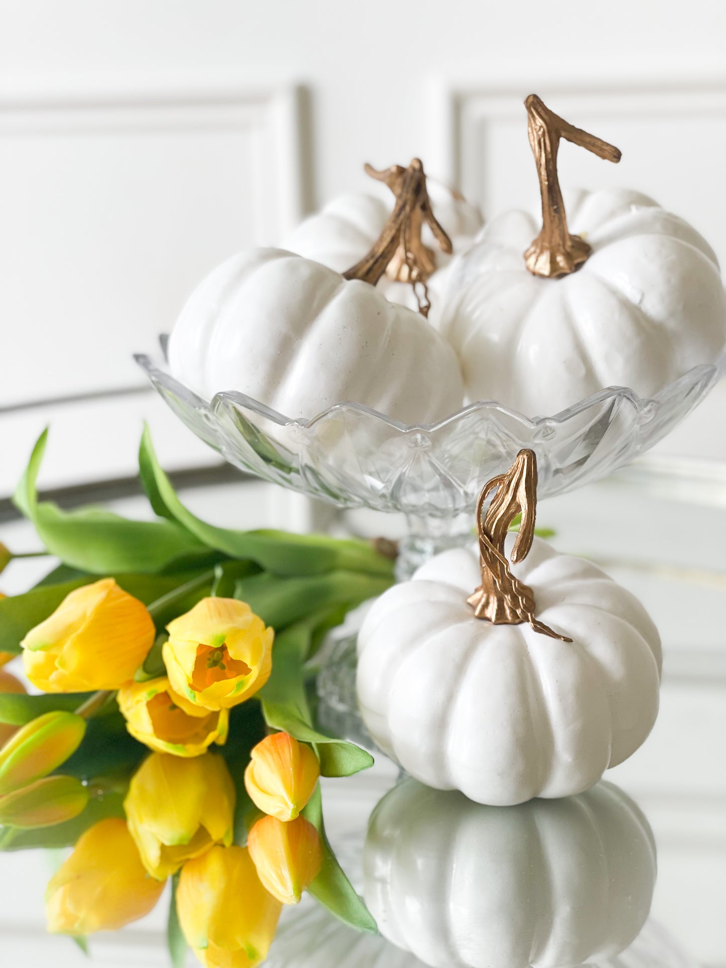 Set Of 4 White Pumpkins With Gold Stem