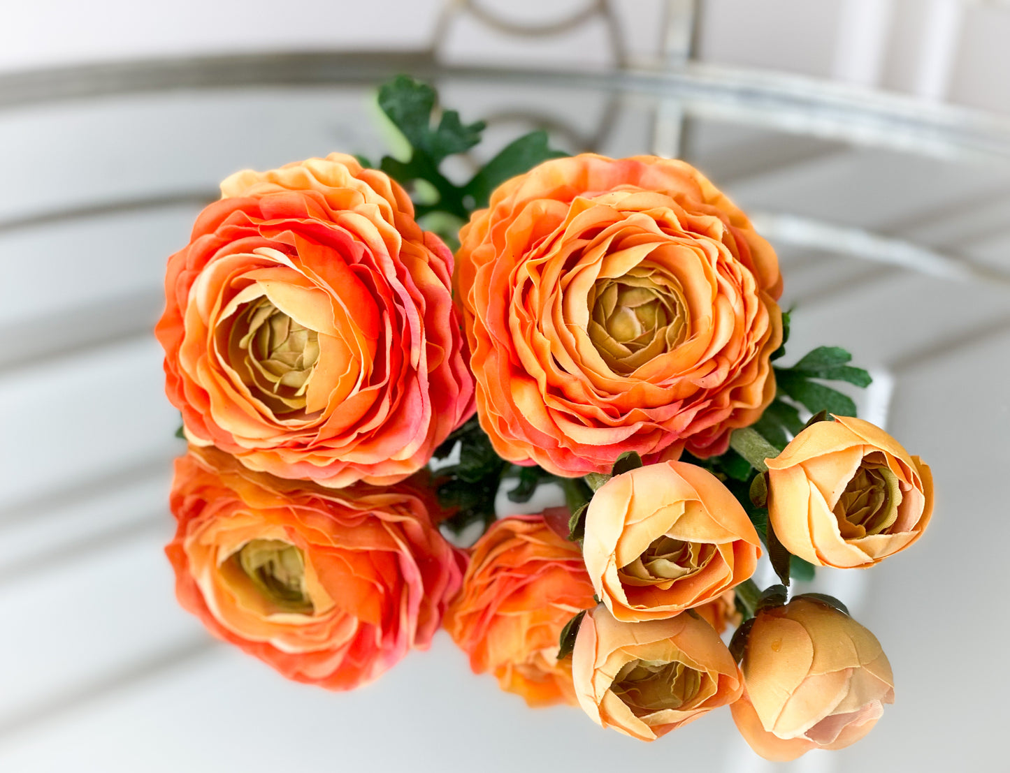 The Candy Corn Bouquet Blanc Box