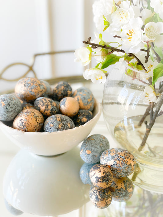 Bag Of 12 Gilded Bloomsbury Eggs