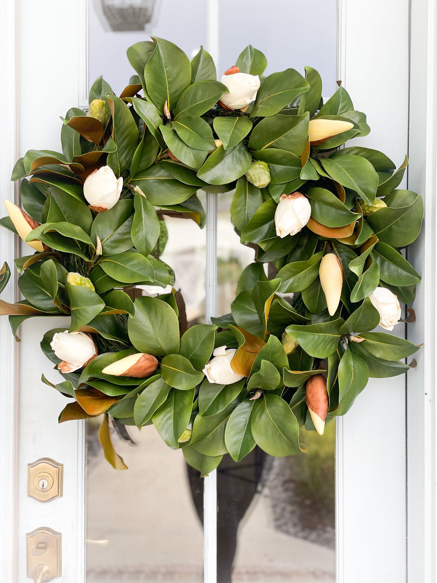 Lux Magnolia Bud Wreath