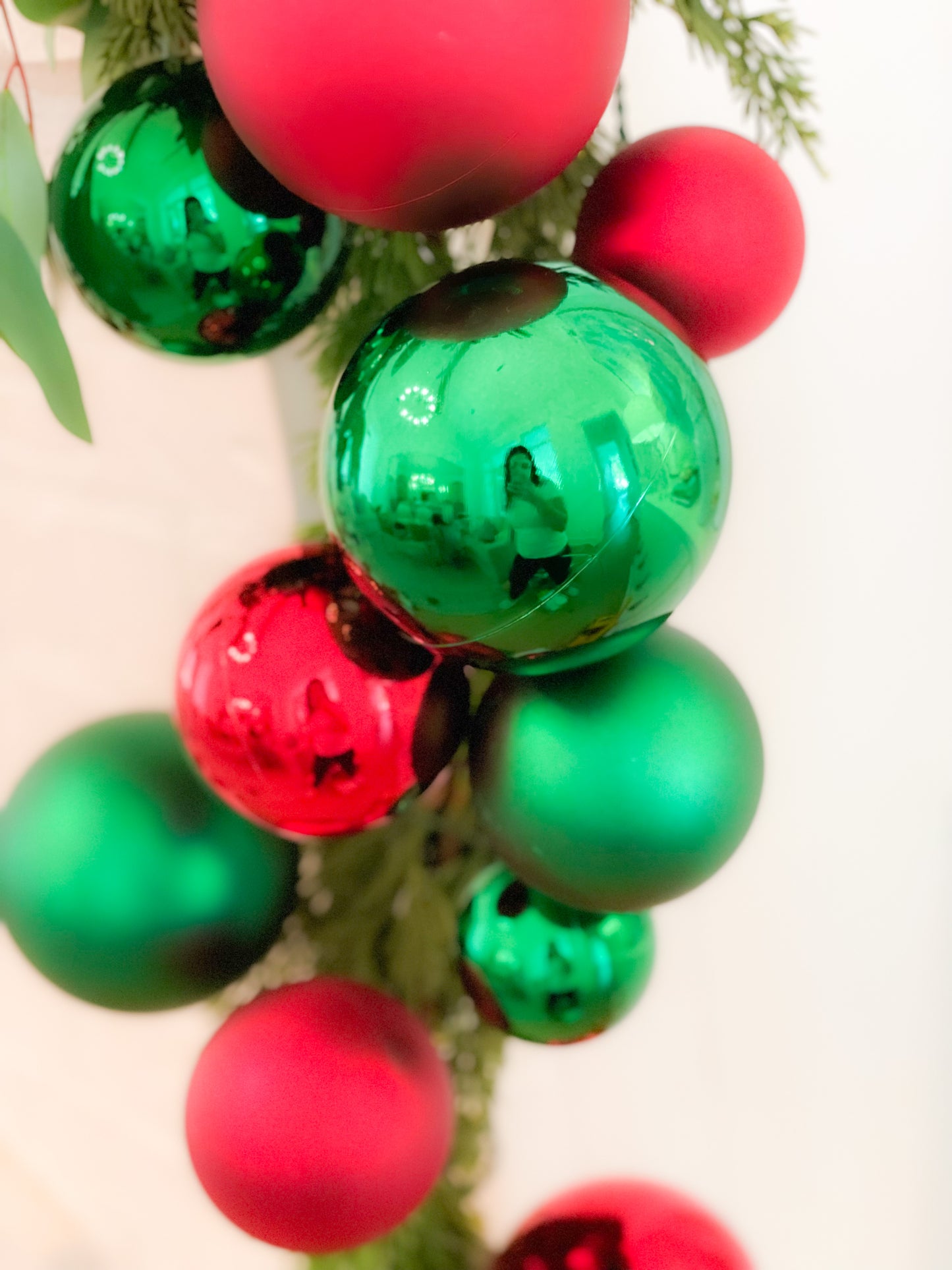 Red And Emerald Matte and Shiny Ornament Garland