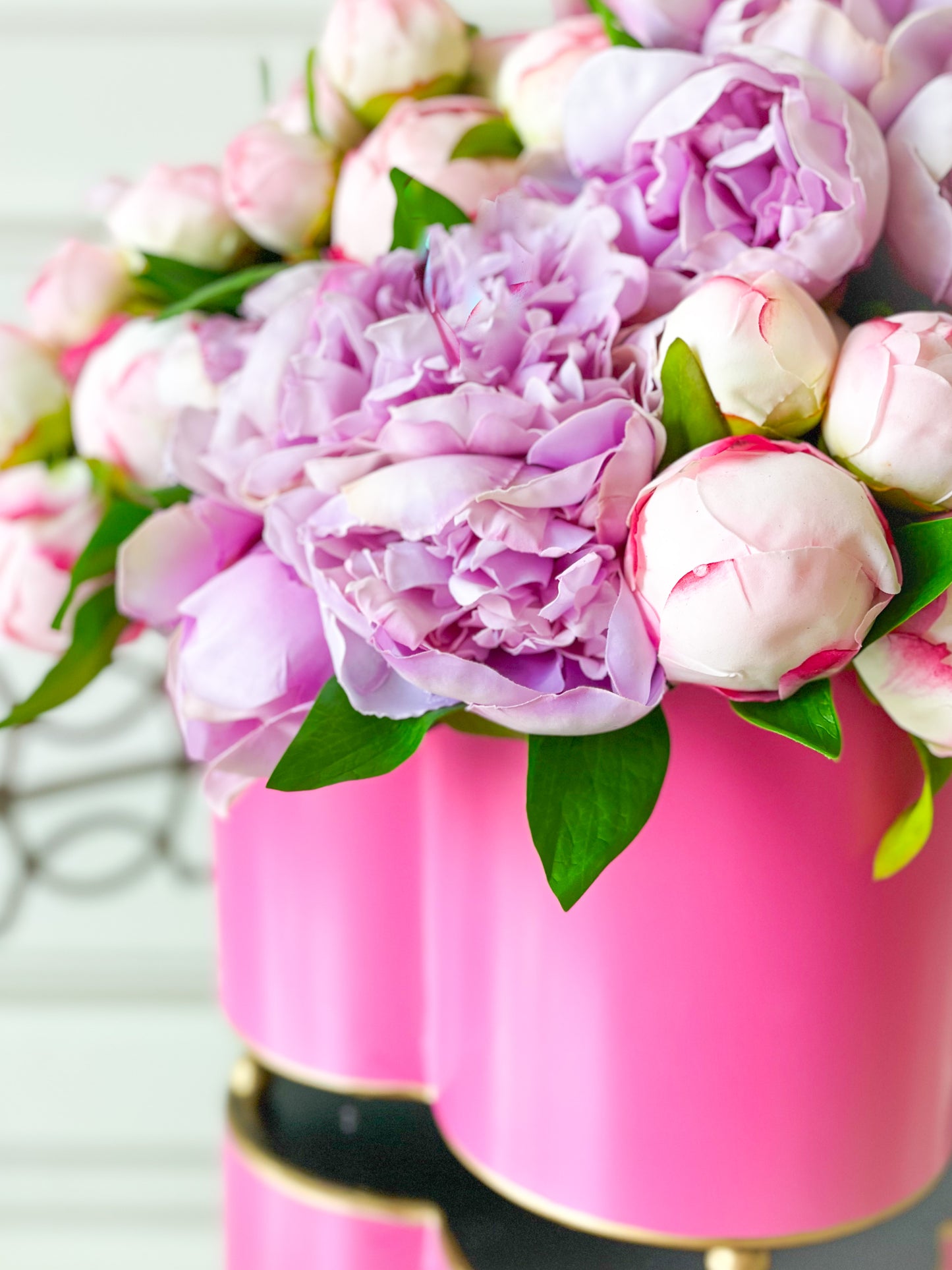 Hot Pink Clover Cachepot