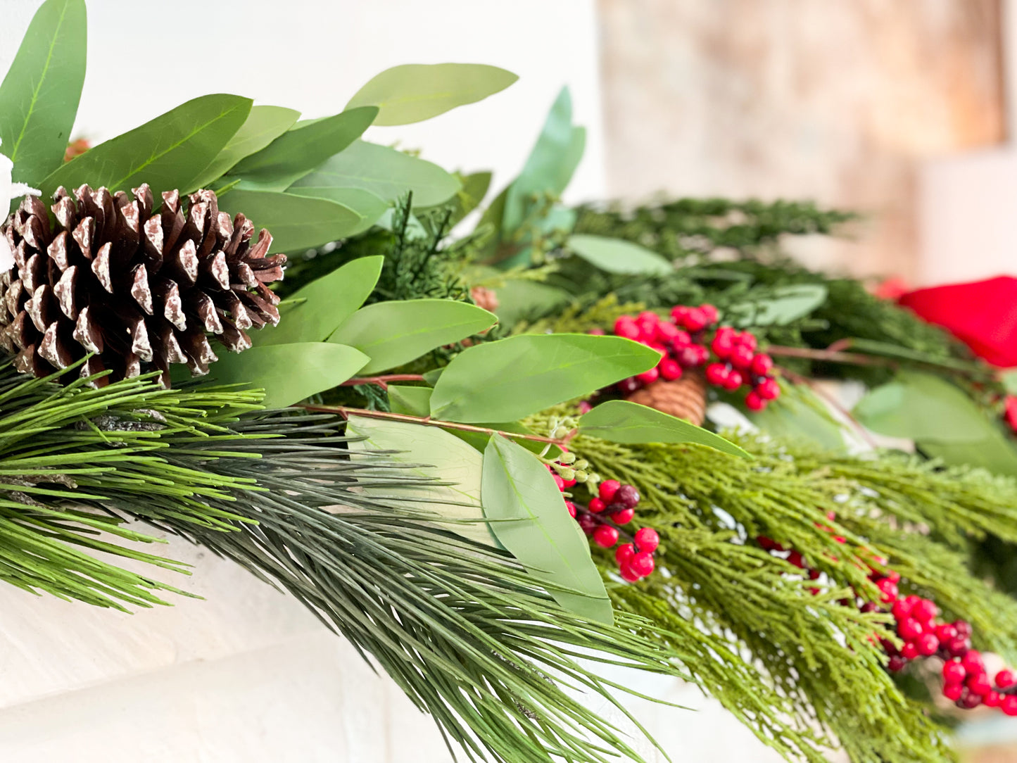 The Deck The Halls Blanc Box