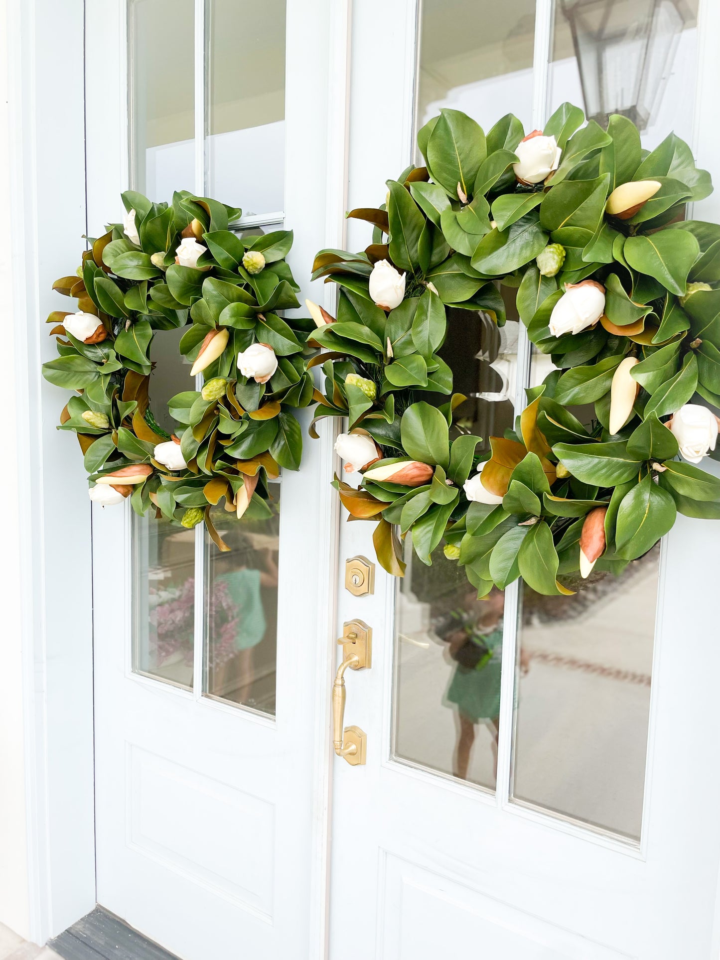 Lux Magnolia Bud Wreath