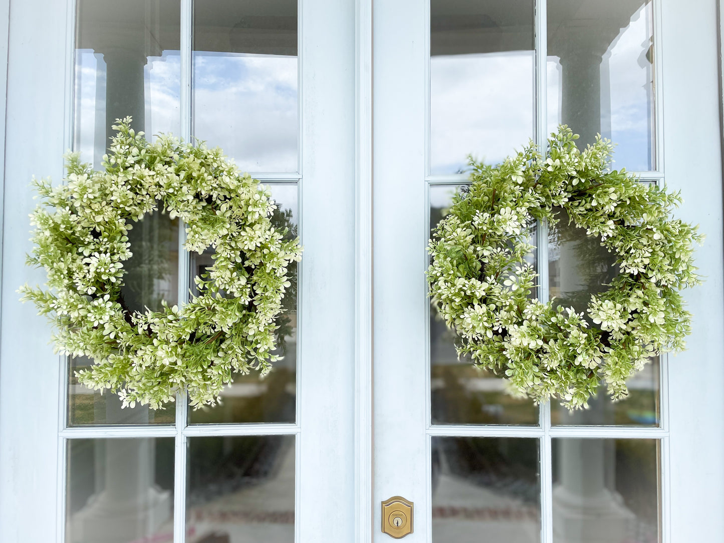 Cream And Green Boxwood Wreath