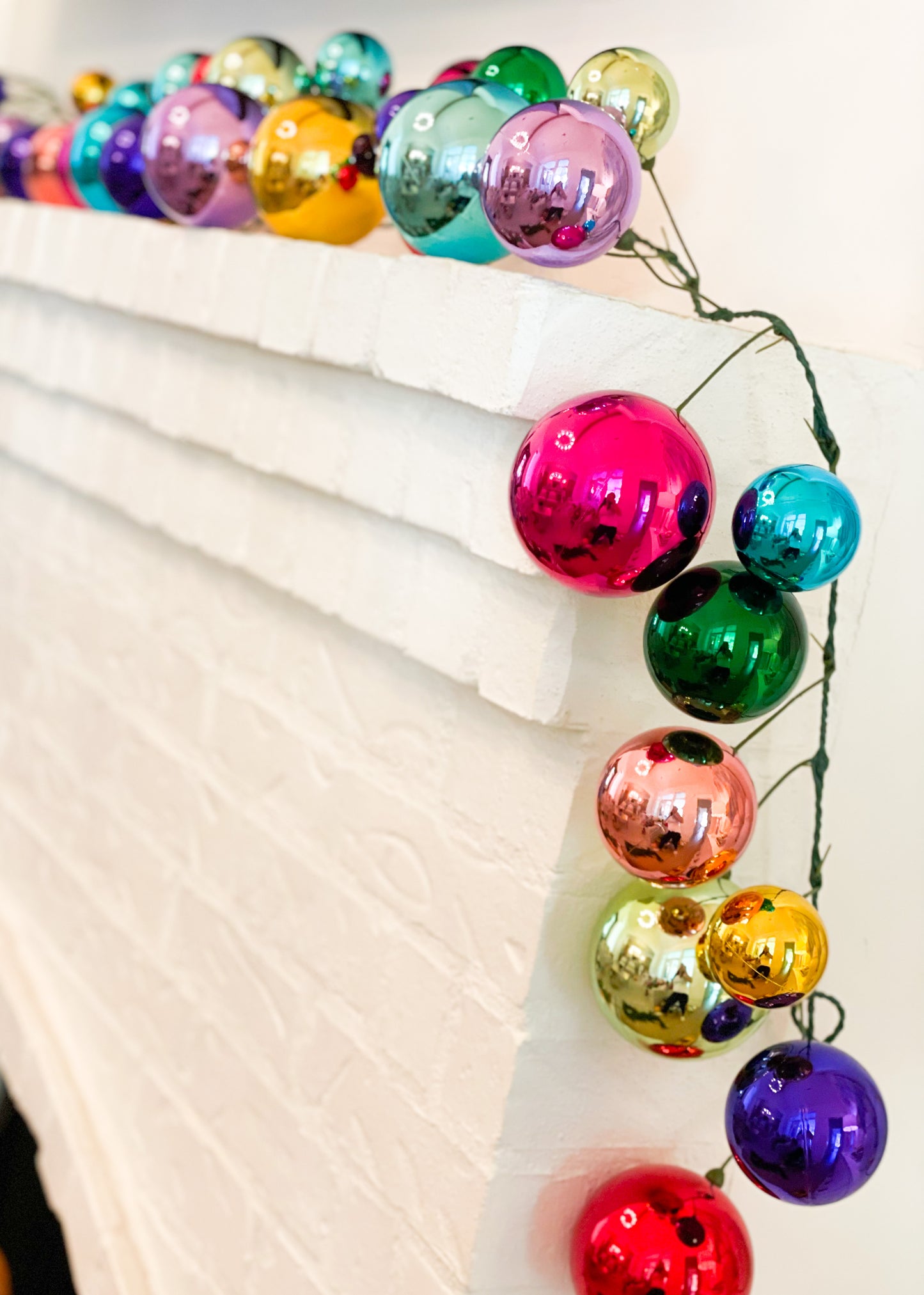 Multi Color Shiny Ornament Garland