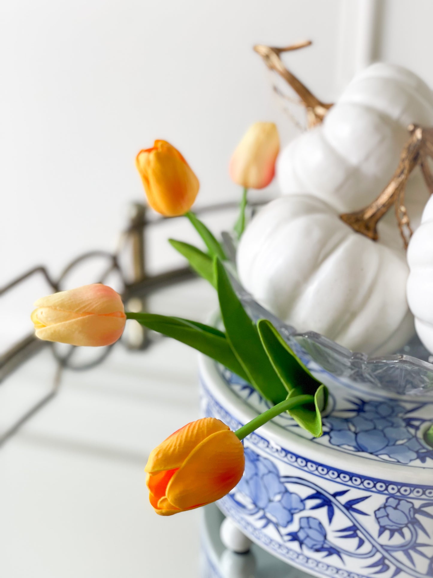 Set Of 4 White Pumpkins With Gold Stem