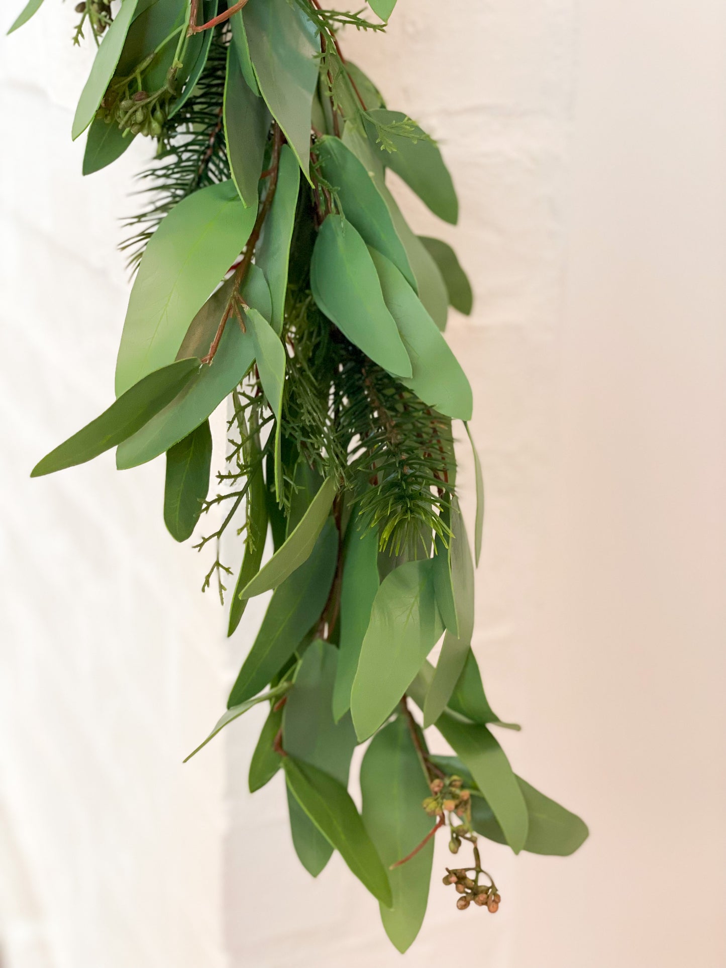 Long Leaf Real Touch Eucalyptus/Pine Garland