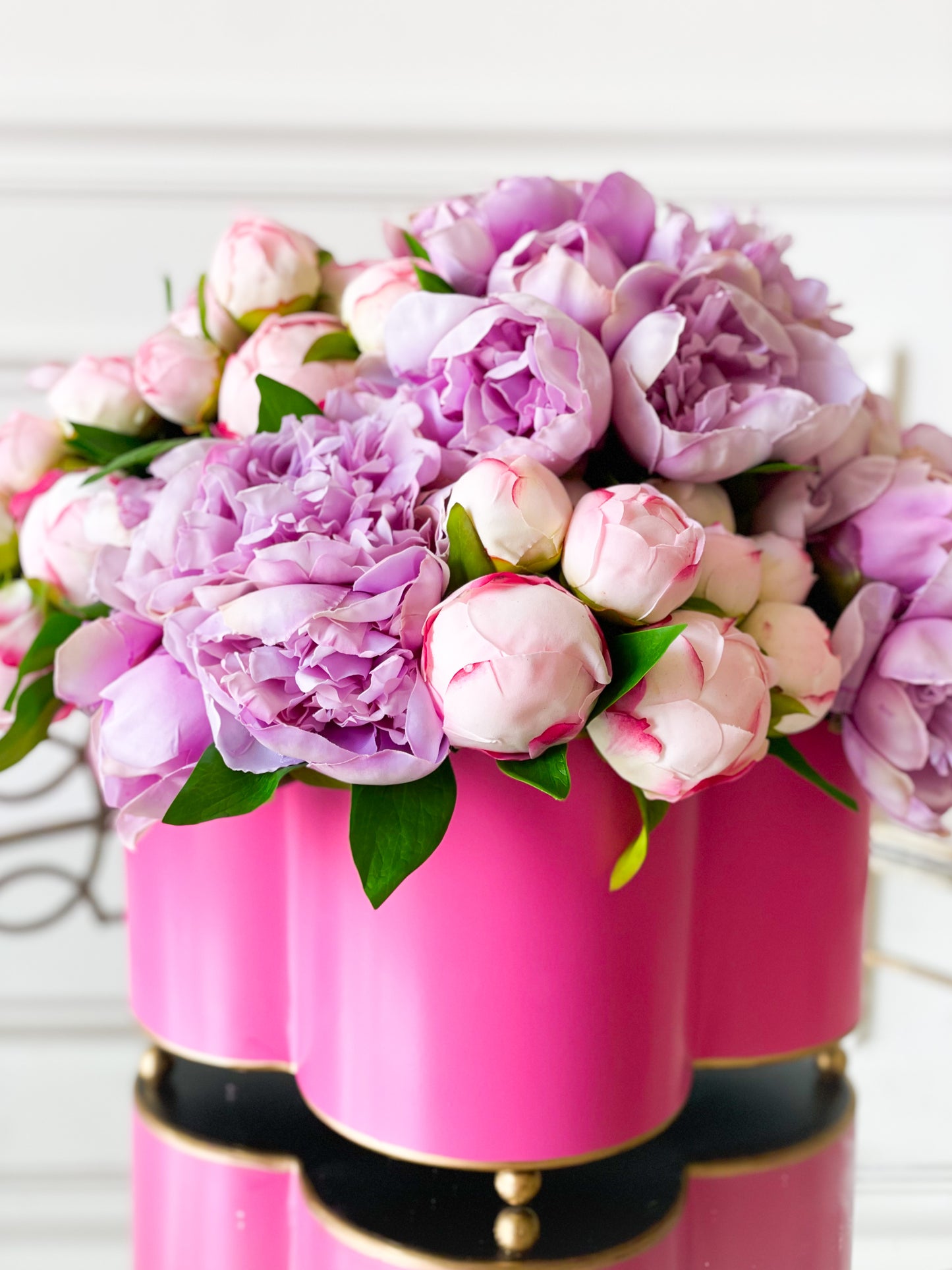 Hot Pink Clover Cachepot