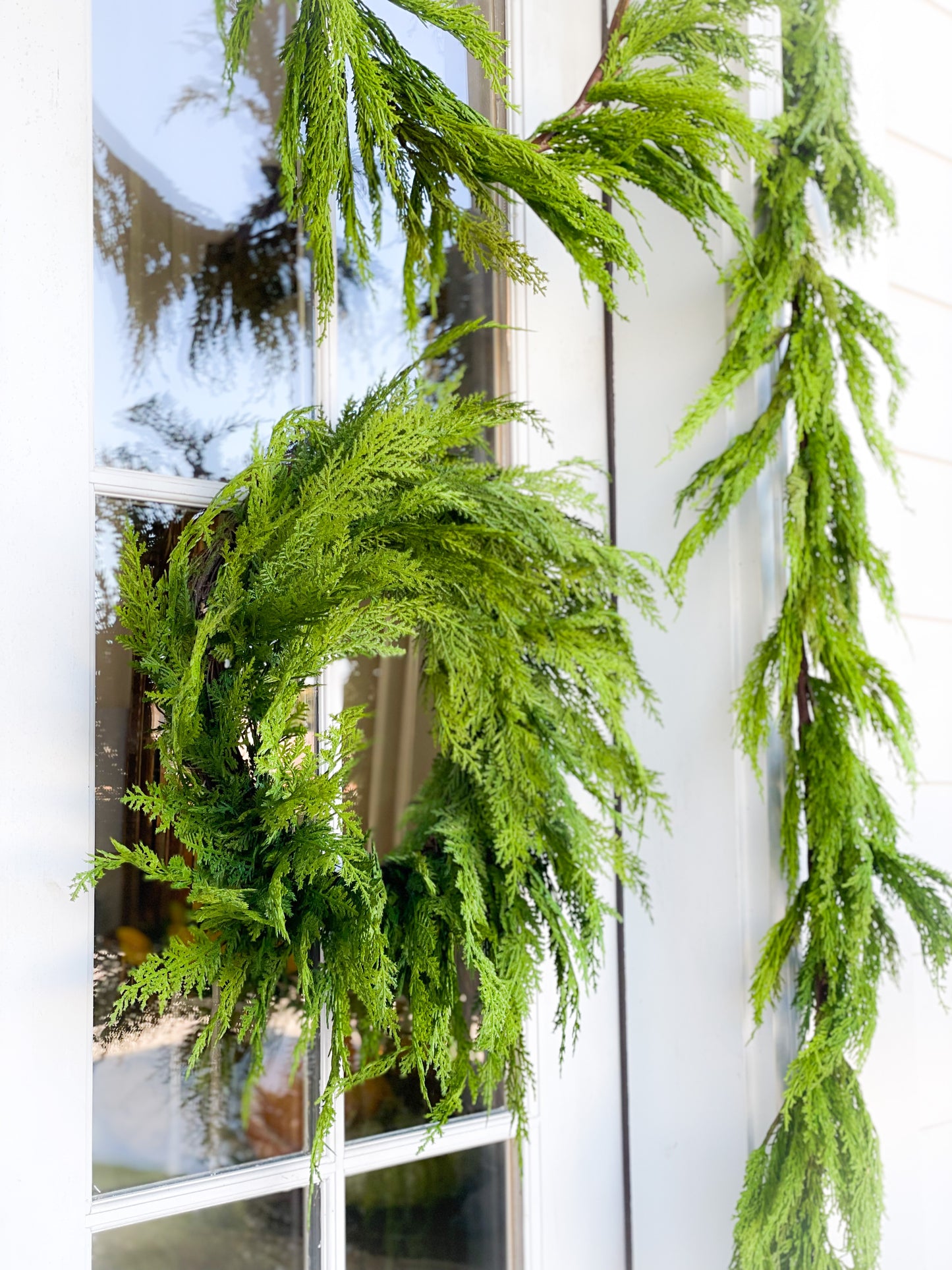 White Cedar Garland