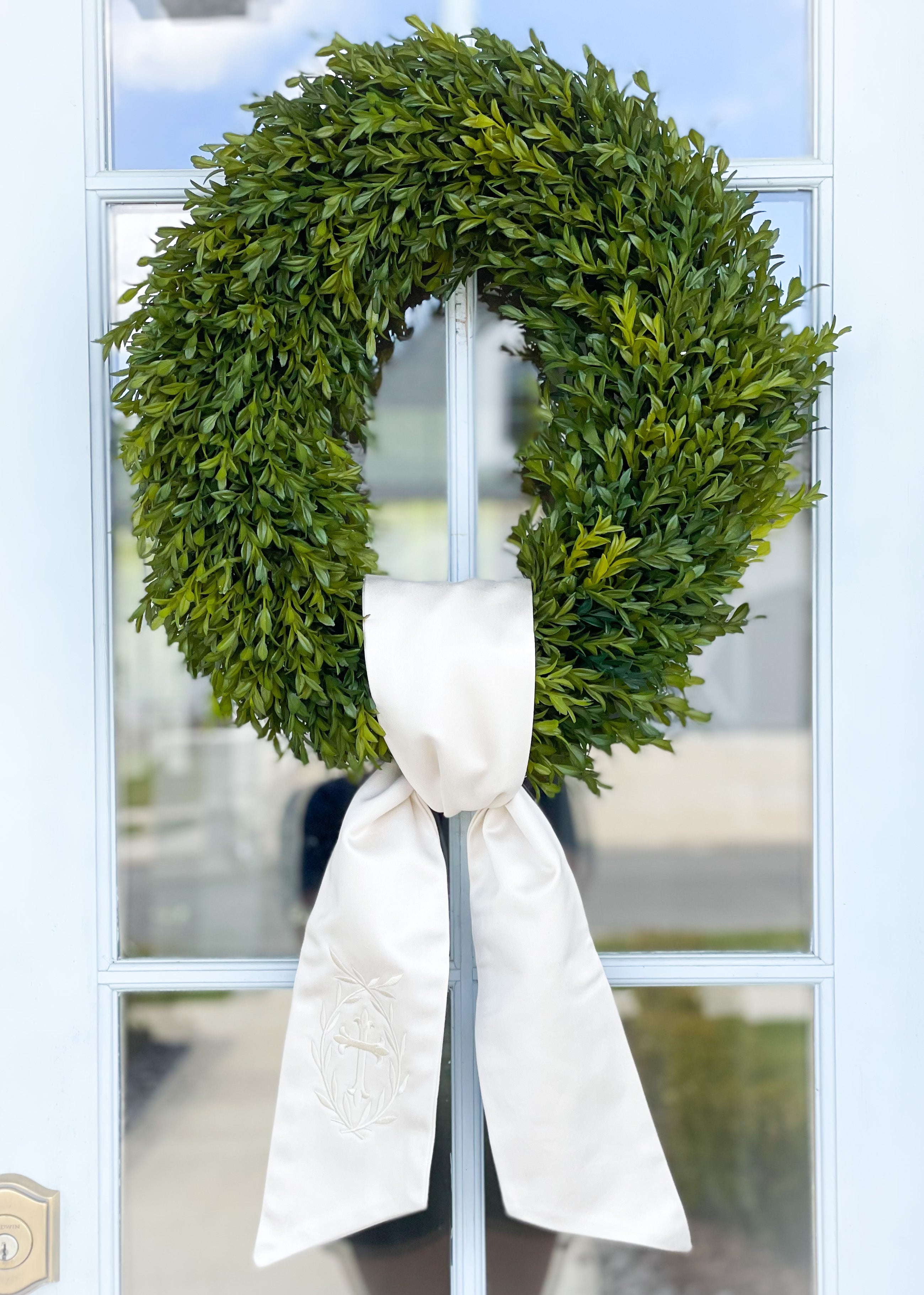 Ivory Monogrammed Wreath Sash
