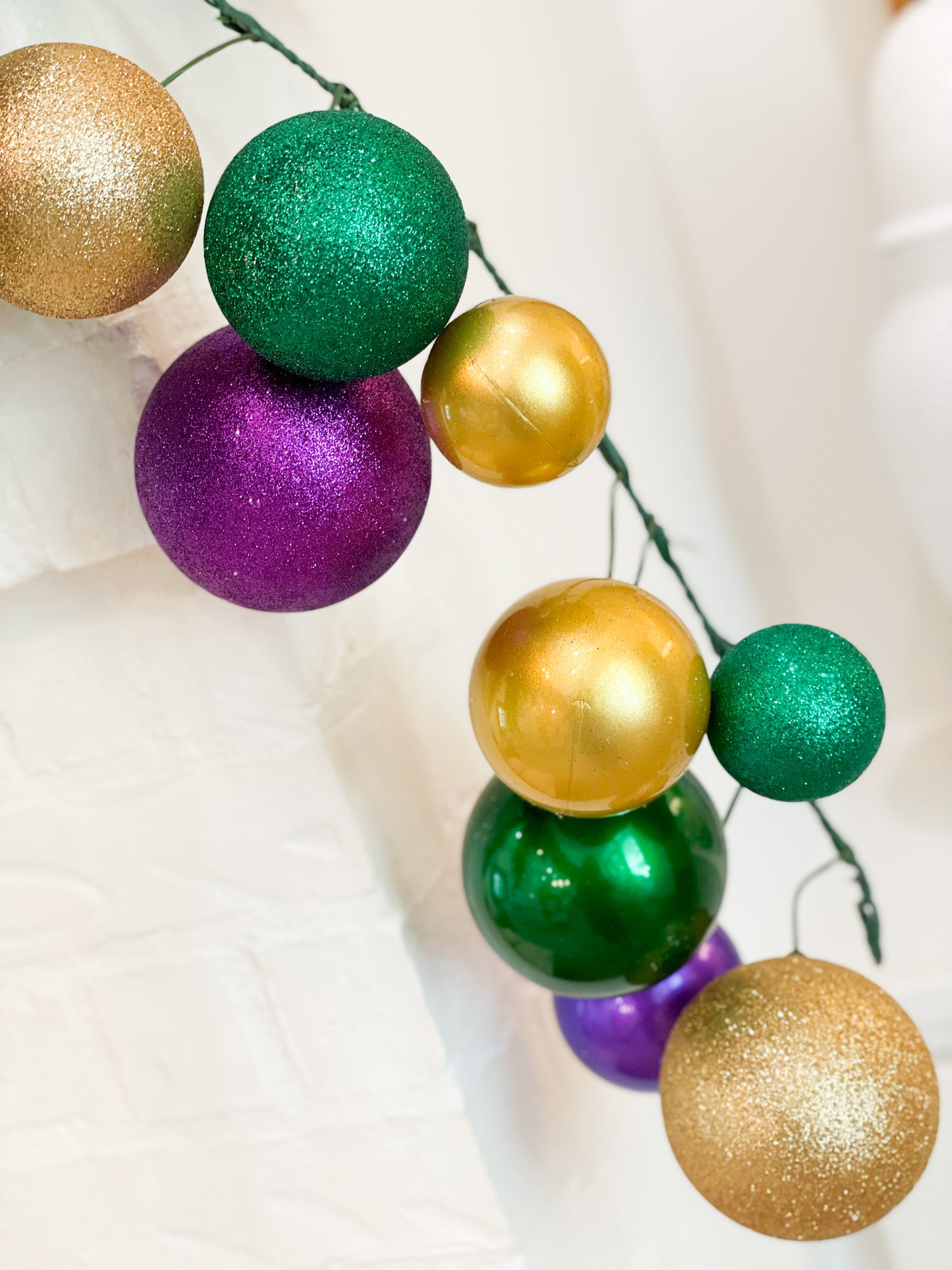 Mardi Gras Ornament Garland